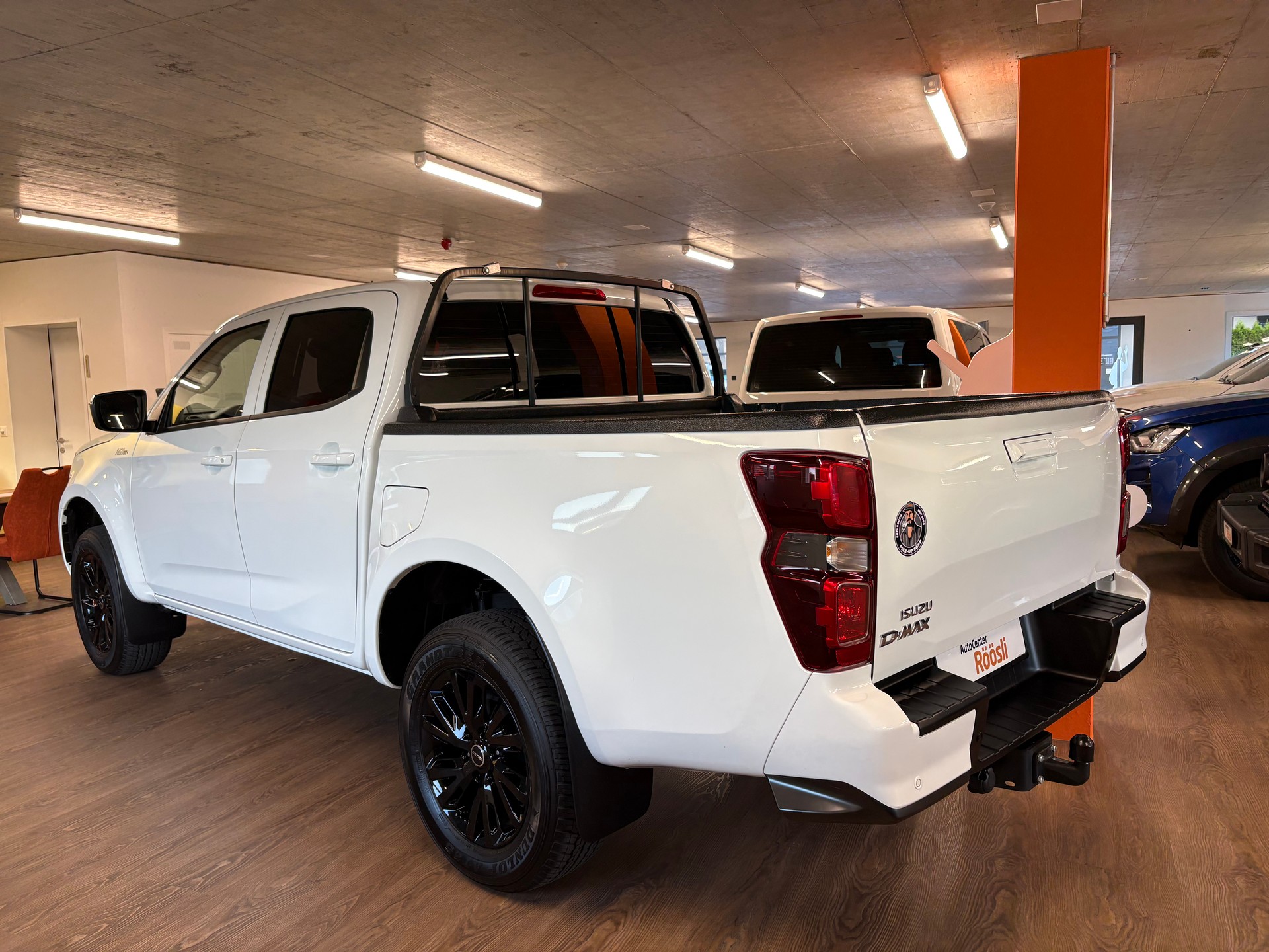 ISUZU D-MAX 1.9 CrewCab N60BB+ 4x4-image-3