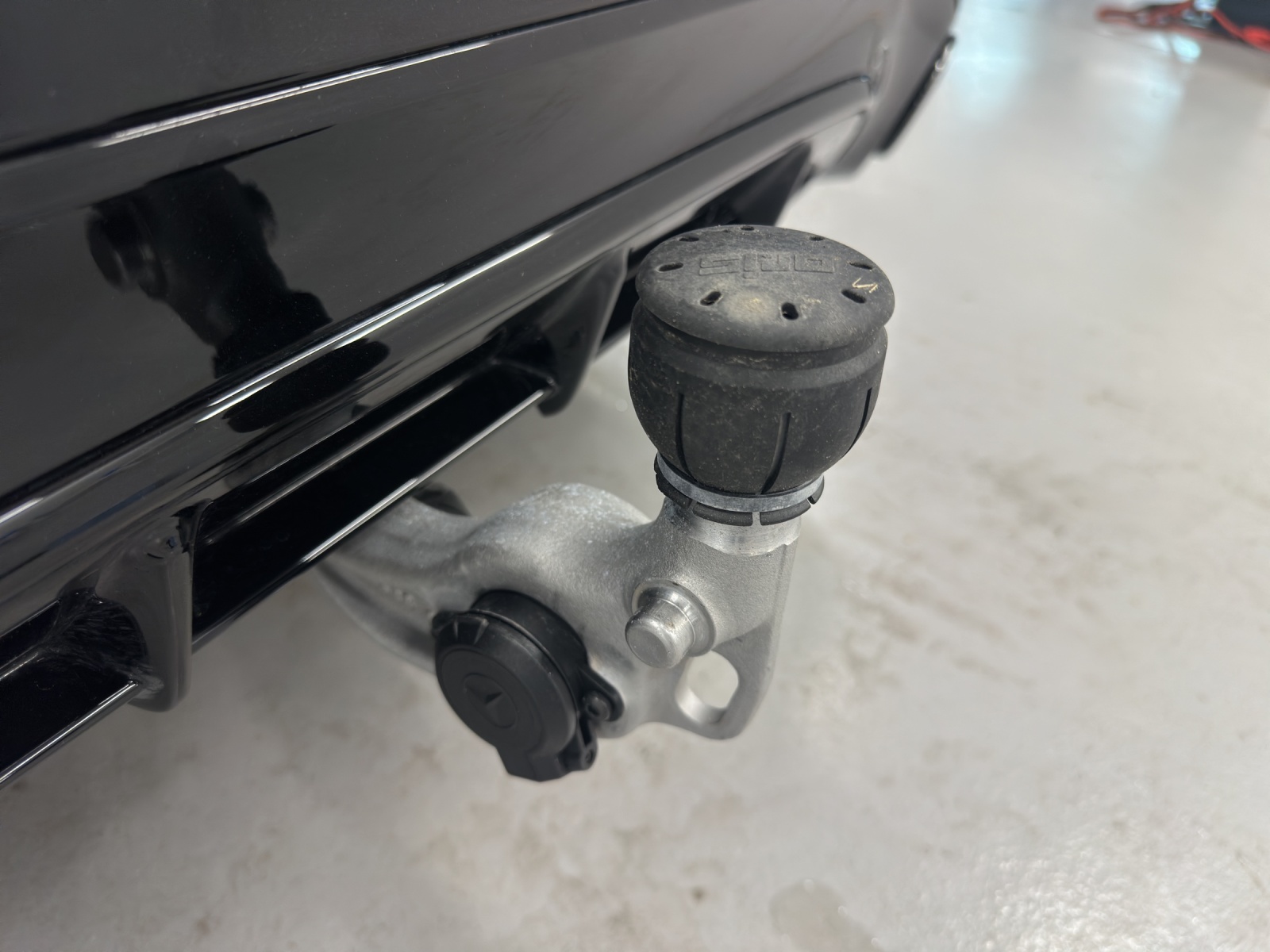 MERCEDES-BENZ E 53 Hybrid T 4Matic+ 9G-Tronic-image-15