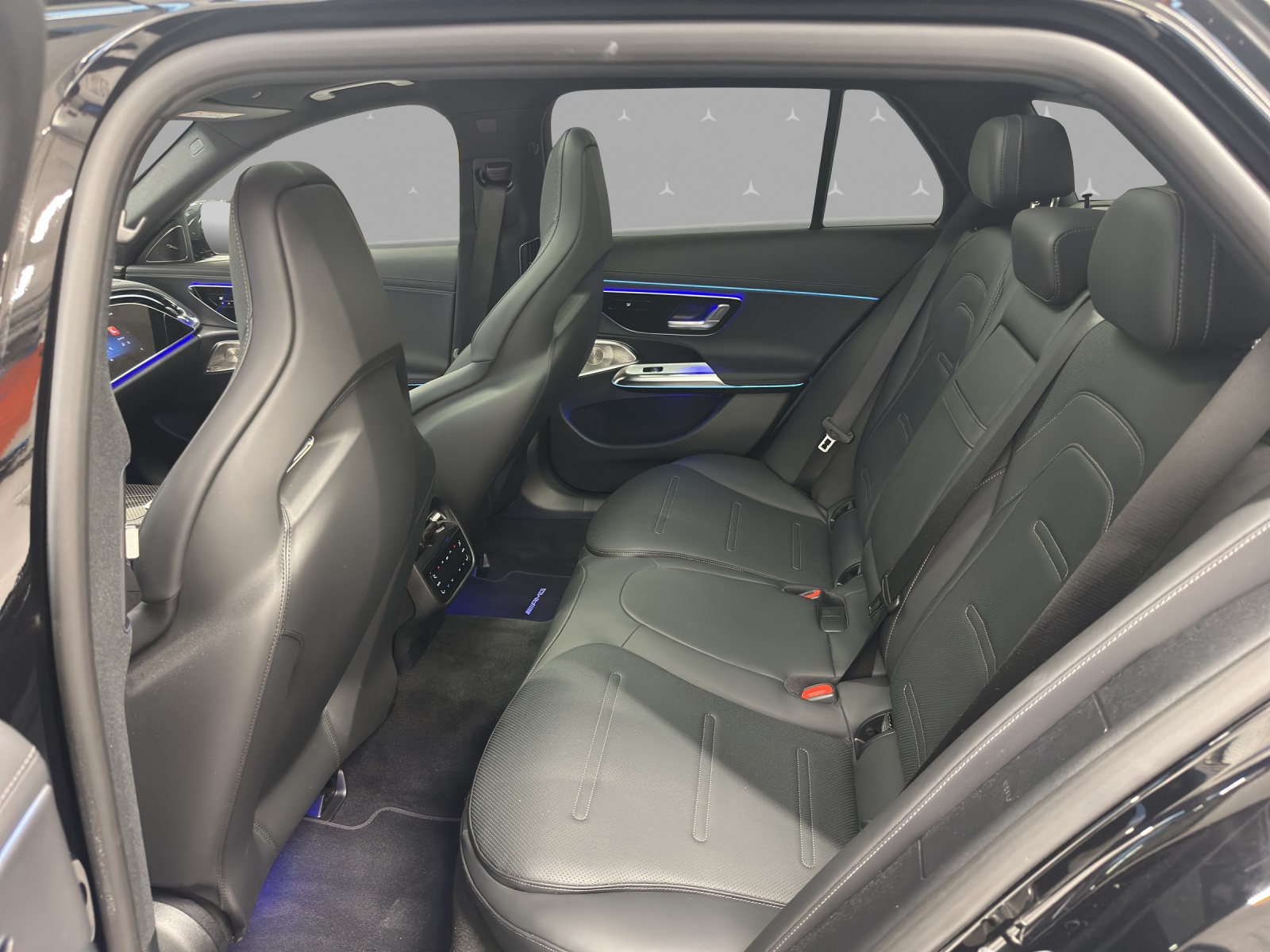 MERCEDES-BENZ E 53 Hybrid T 4Matic+ 9G-Tronic-image-13