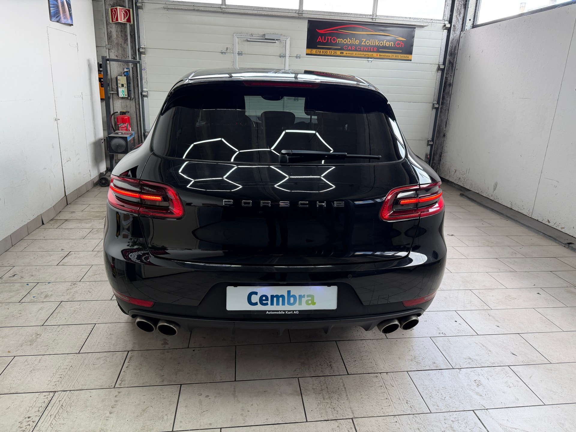 PORSCHE Macan S Diesel PDK-image-9