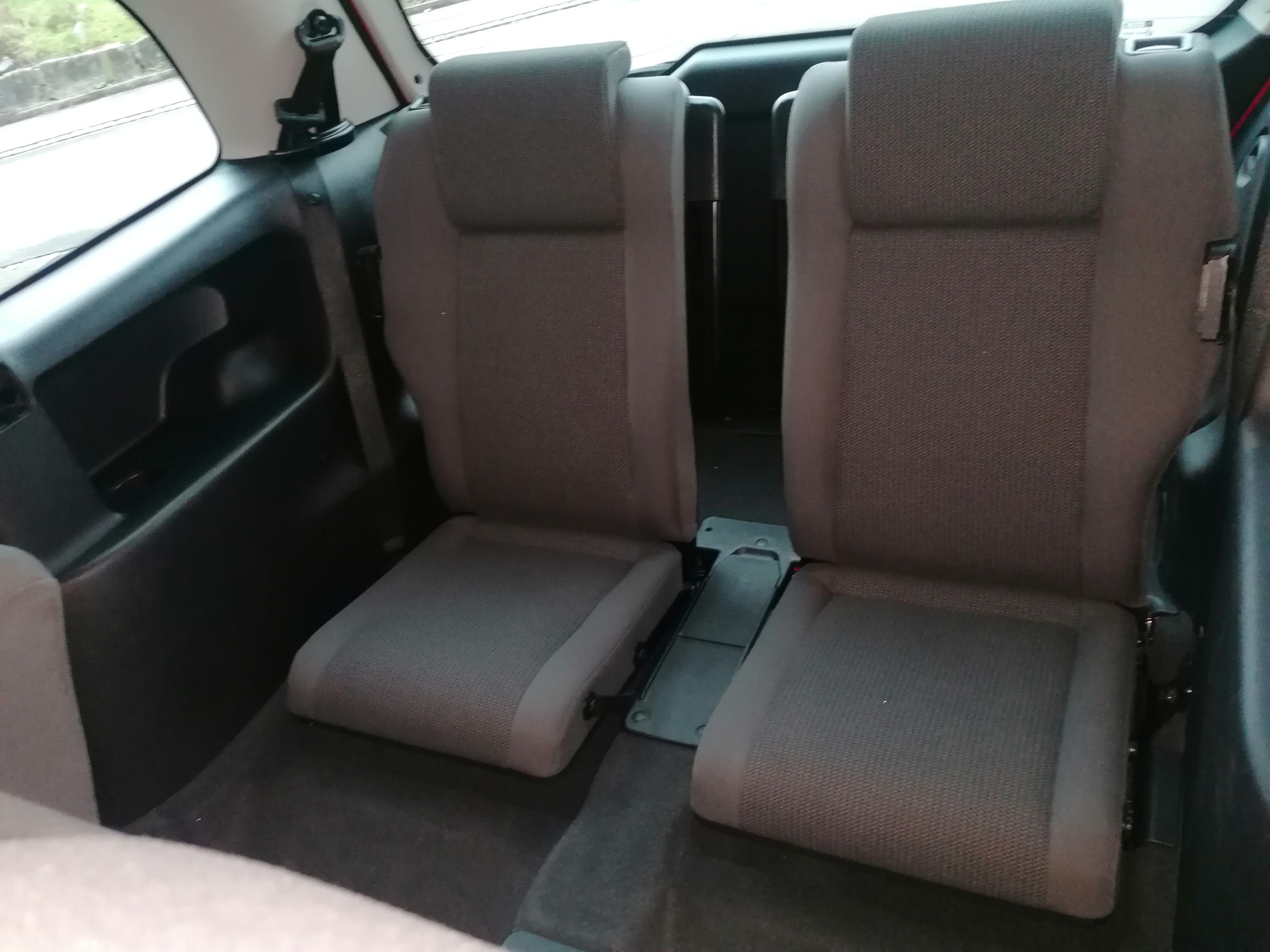 OPEL Zafira 2.2i 16V Comfort-image-10