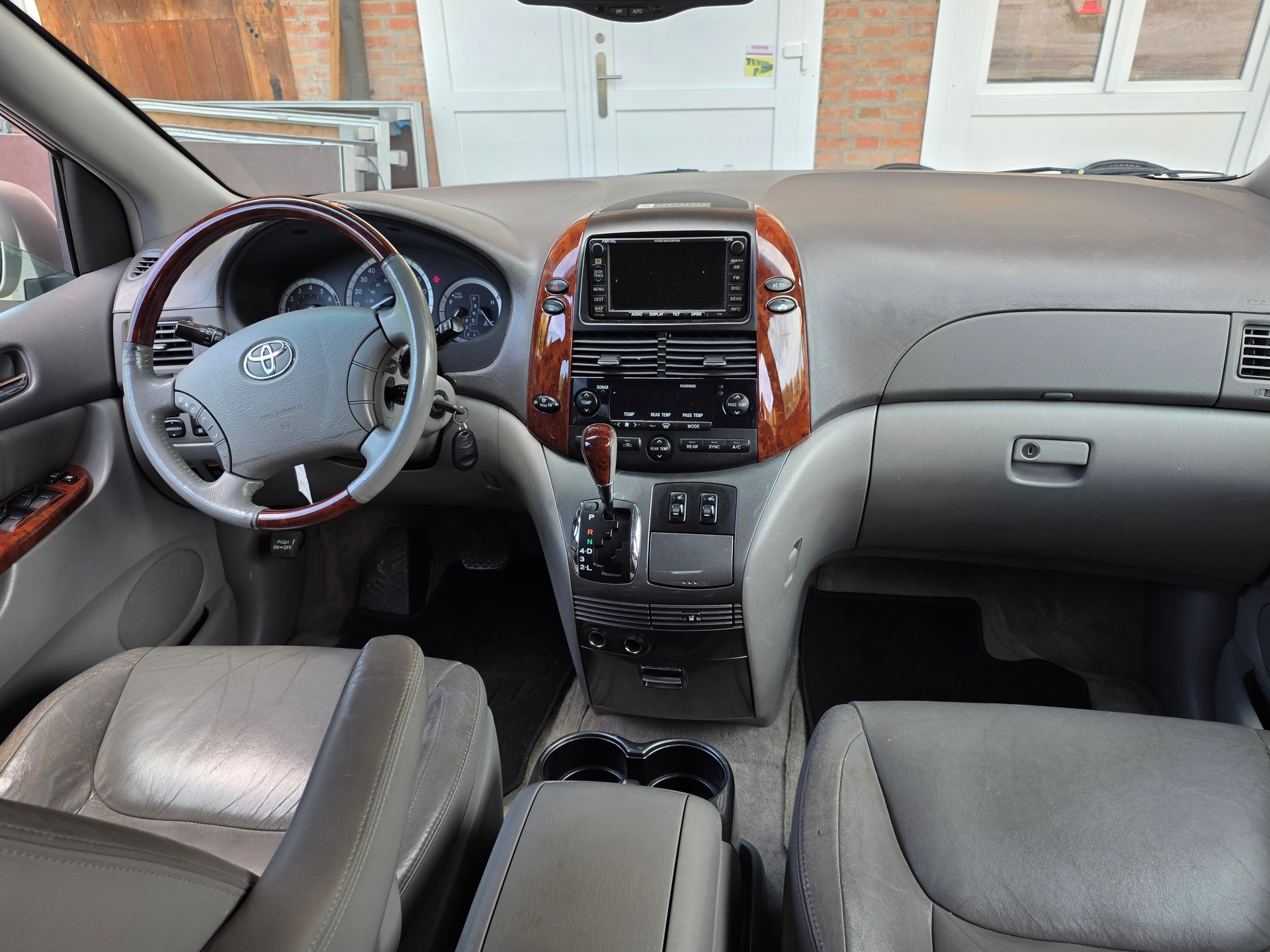 TOYOTA XLE Limited AWD ☆☆☆ Frisch ab MFK und Service ☆☆☆-image-1