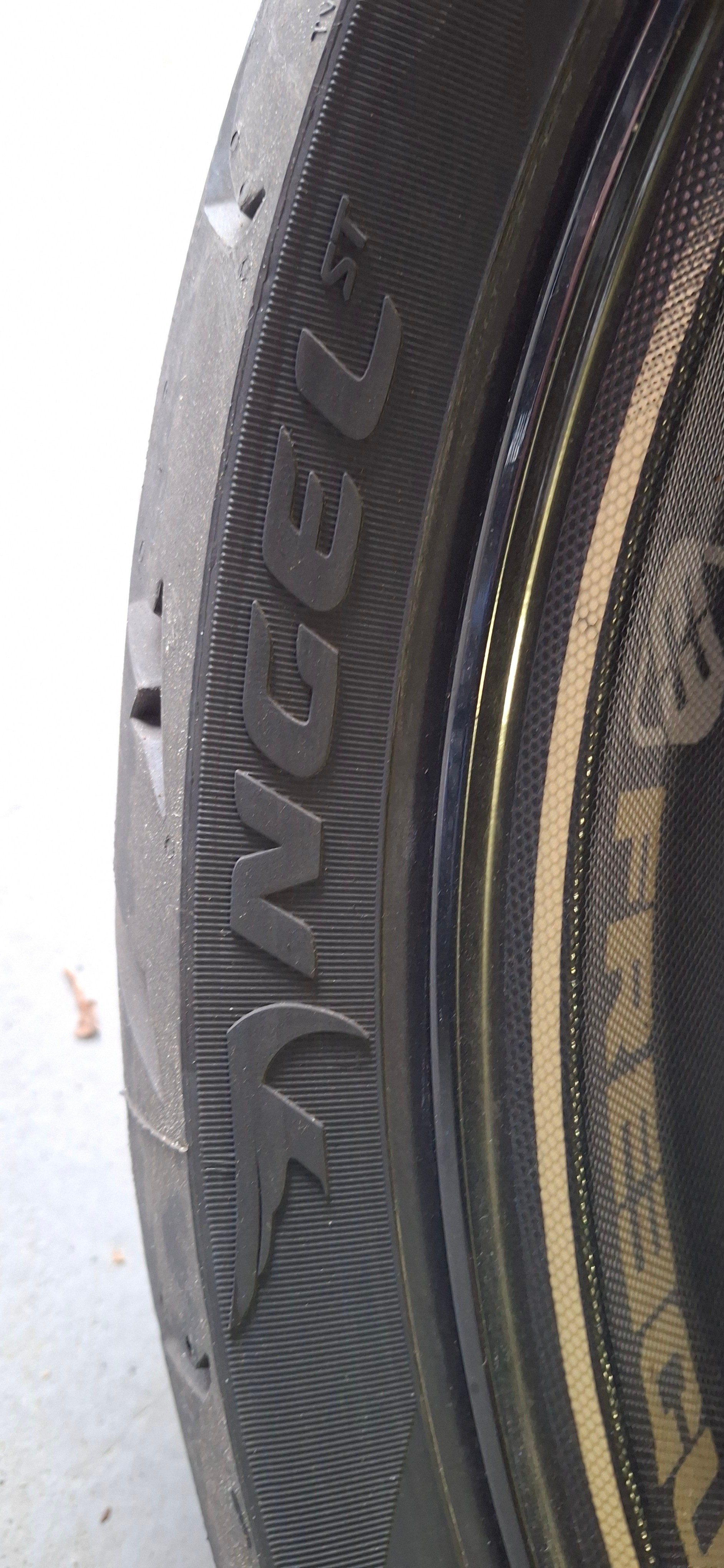 SUZUKI GSR 750 ABS Freegun Gold-image-13