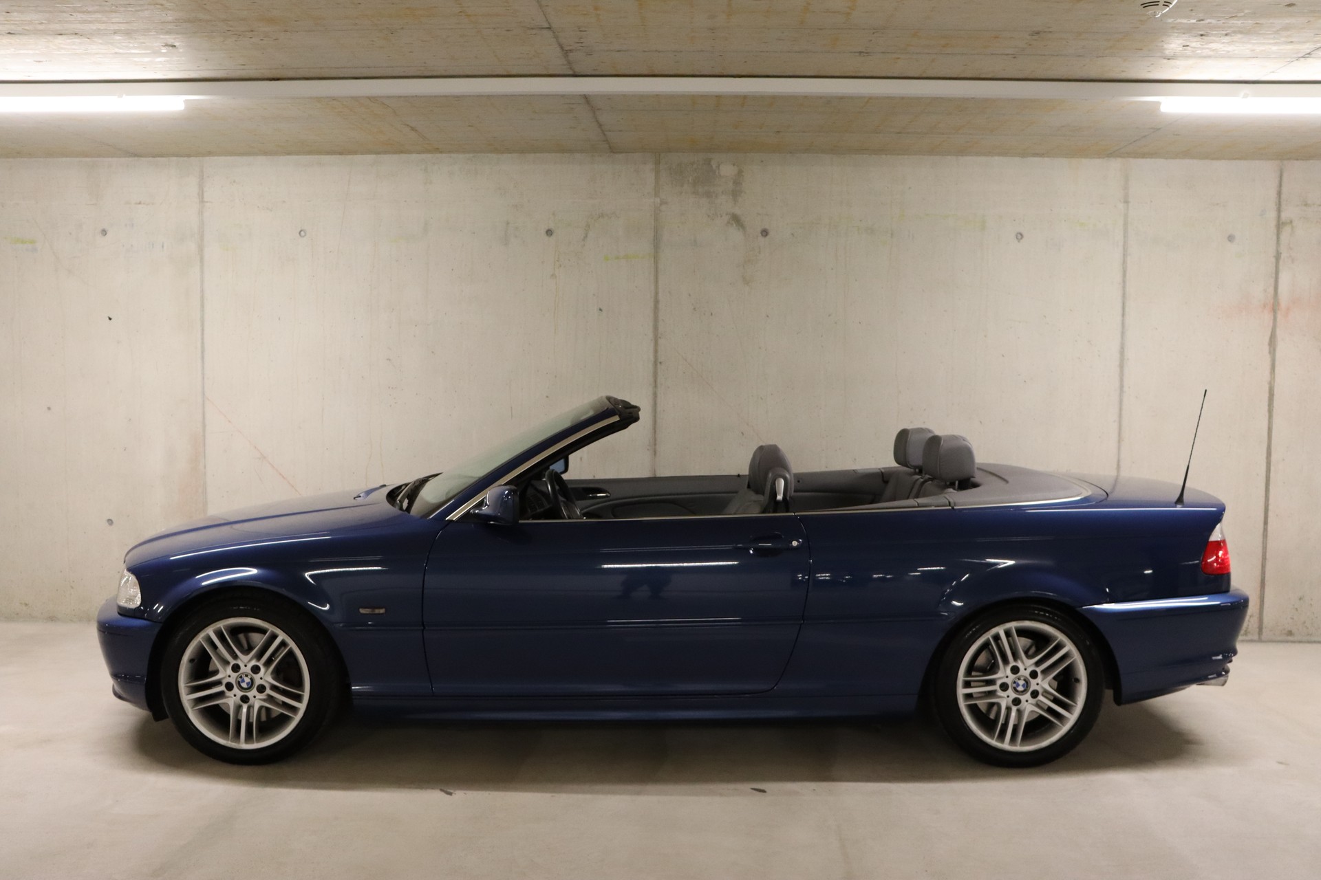 BMW 330CI CABRIOLET ** FRISCH AB MFK & SERVICE ** 8-FACH FELGEN ** TOP GEPFLEGT **-image-4