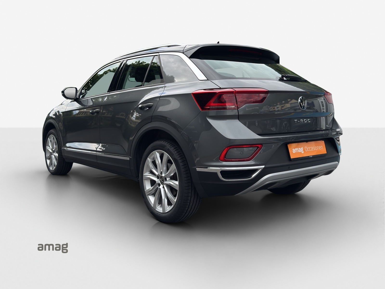 VW T-Roc 2.0 TSI Style DSG 4Motion-showroom-element-2