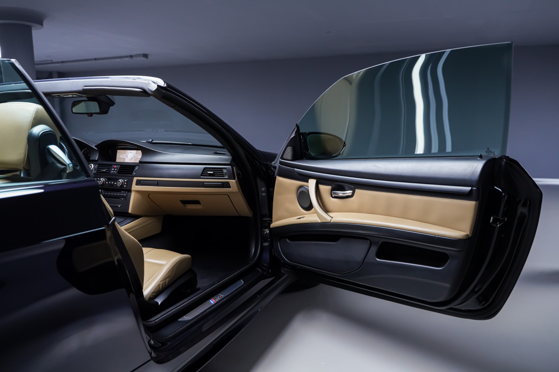 BMW M3 Cabriolet DSG-image-15