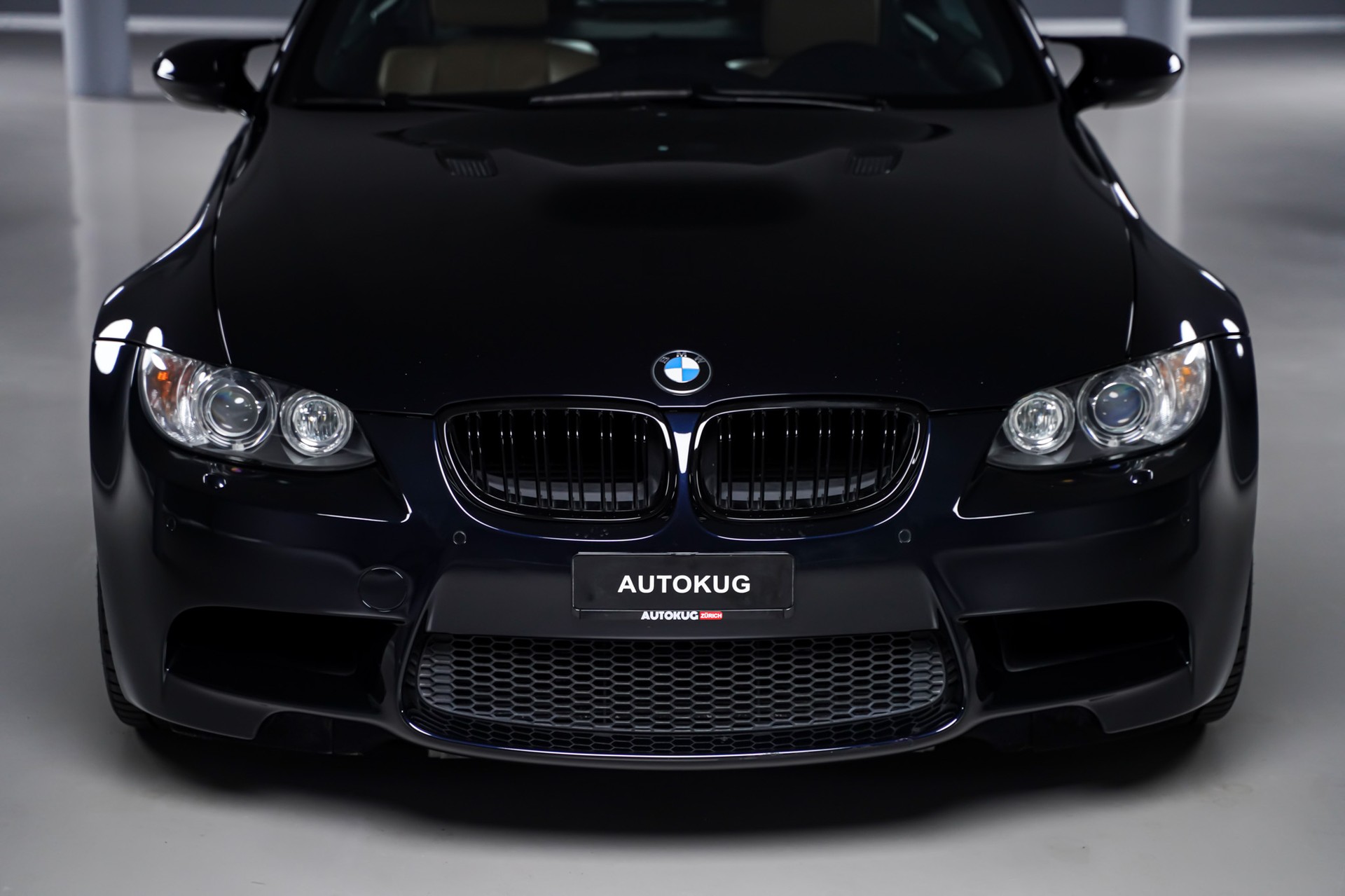 BMW M3 Cabriolet DSG-showroom-element-1