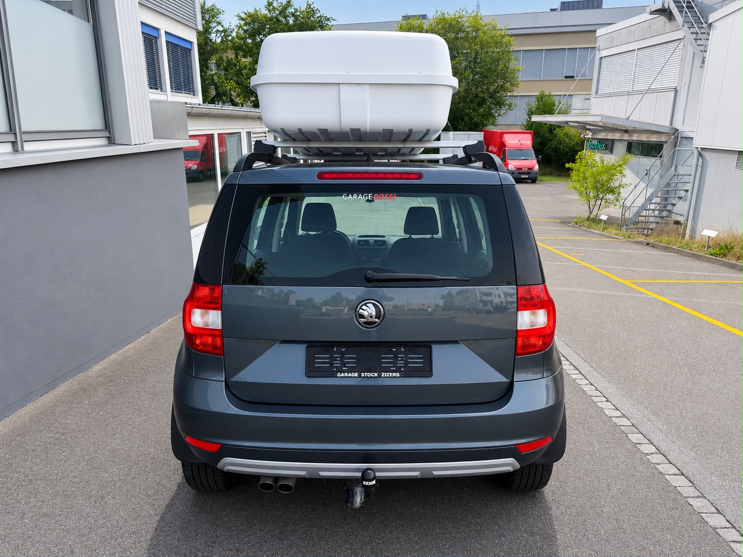 SKODA Yeti 1.8 TSI Active 4x4 DSG-image-6