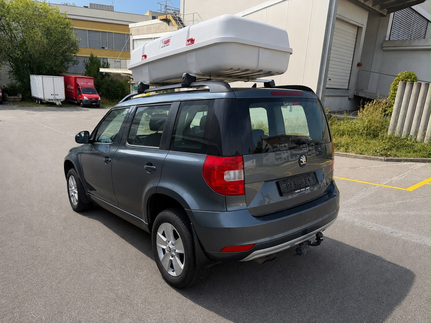 SKODA Yeti 1.8 TSI Active 4x4 DSG-showroom-element-3
