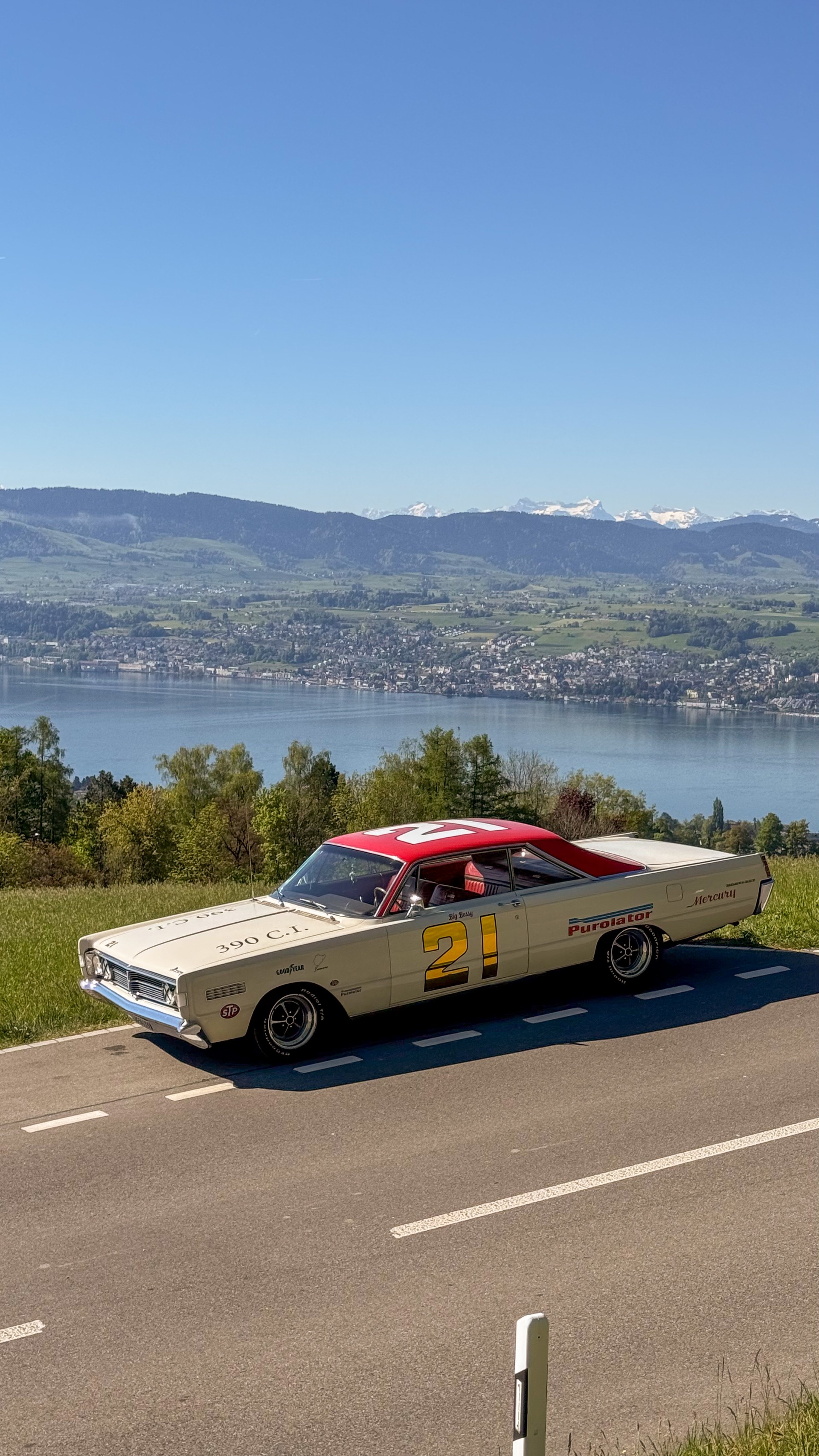 MERCURY Monterey