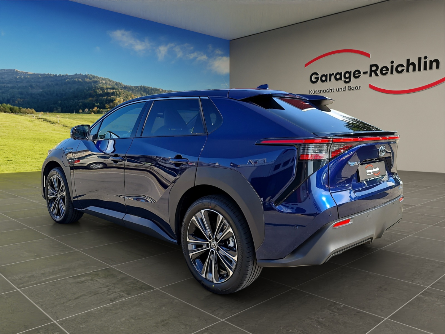 TOYOTA bZ4X Premium AWD-showroom-element-2