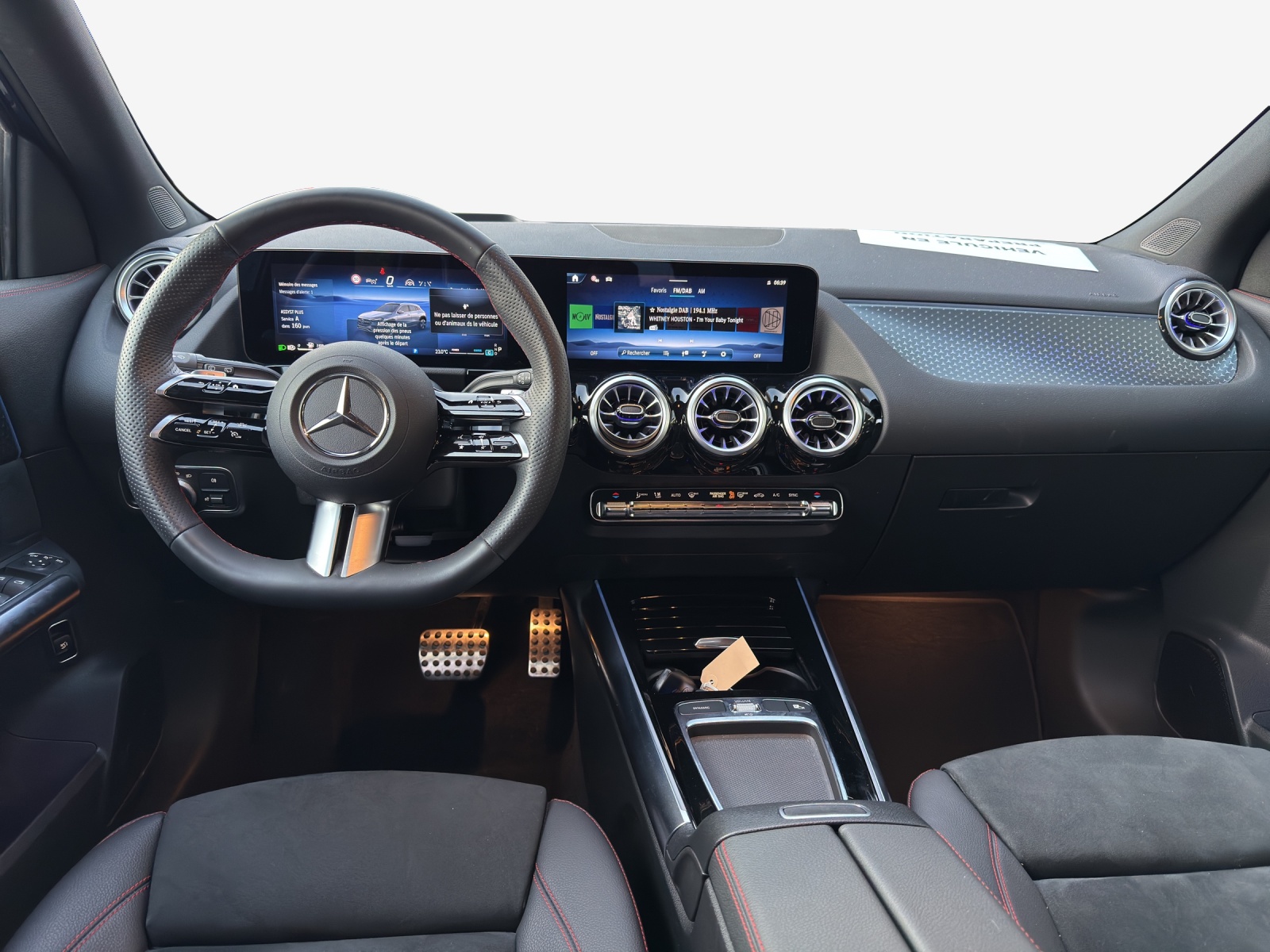 MERCEDES-BENZ GLA 220 4Matic 8G-DCT-image-8