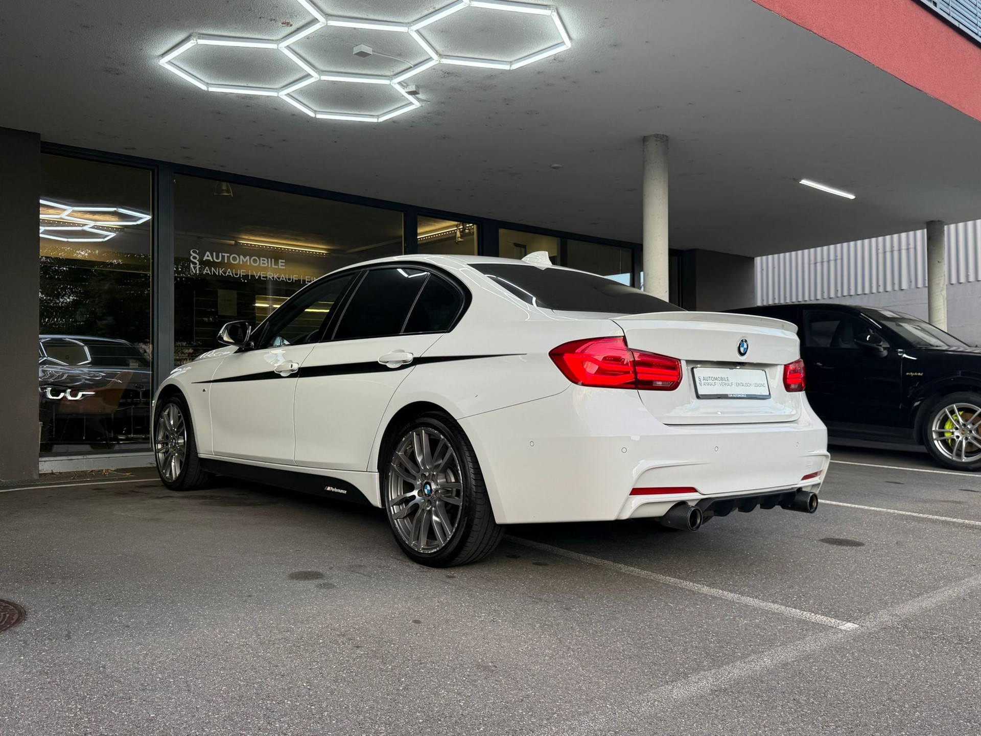 BMW 340i xDrive M Sport *Power & Sound Kit* *//M-Performance Parts* Steptronic-image-5