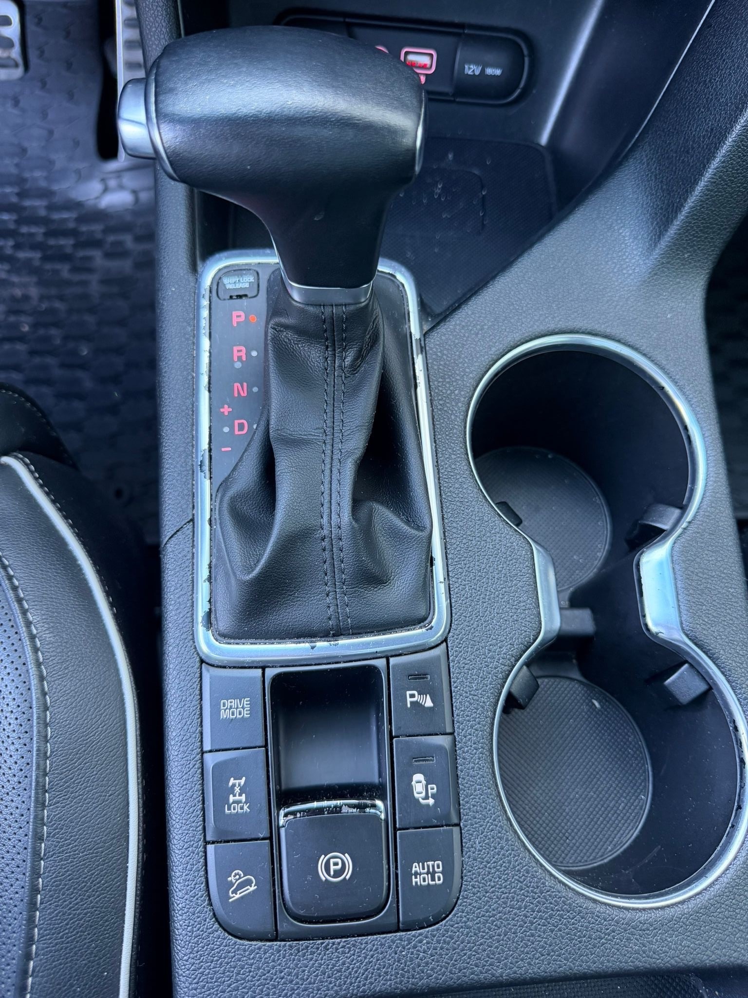 KIA Sportage 2.0CRDi Style GT Line 4WD Automat-image-20