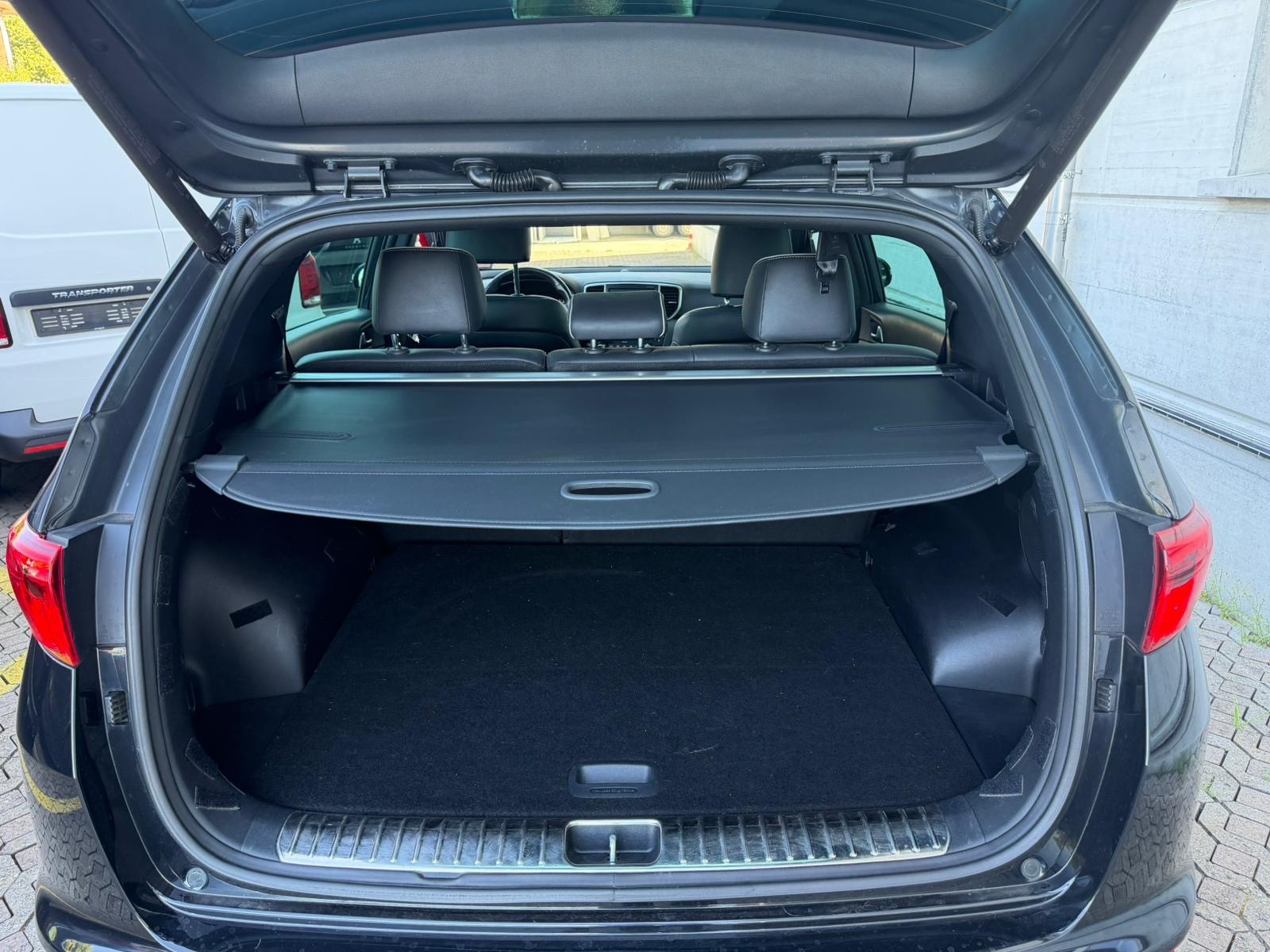 KIA Sportage 2.0CRDi Style GT Line 4WD Automat-image-19