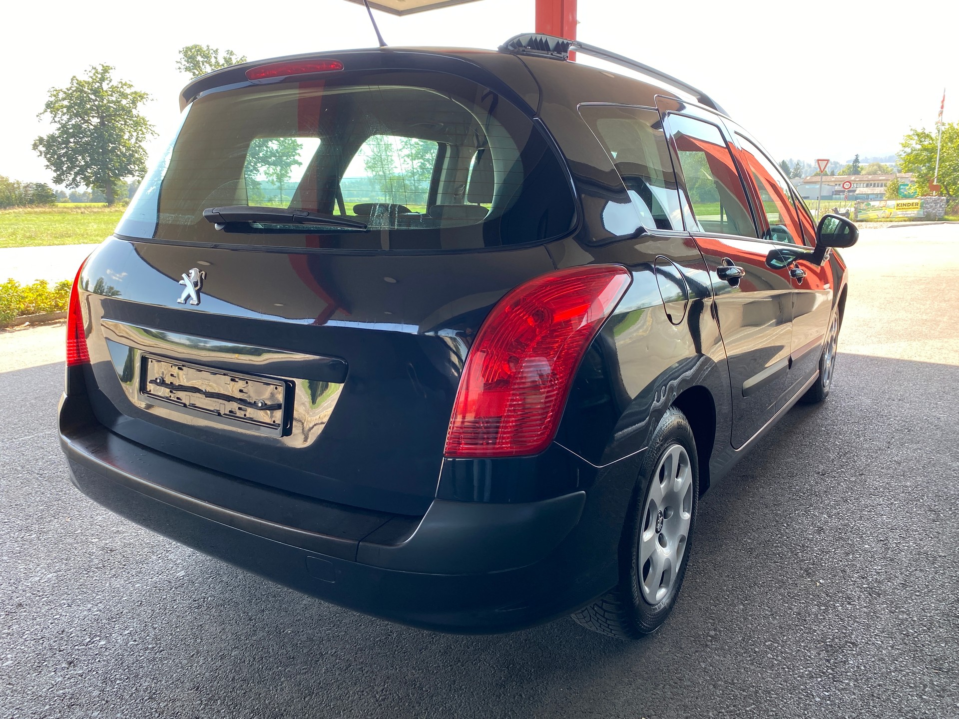 PEUGEOT 308 SW 1.6 HDI Active EGS6-showroom-element-3