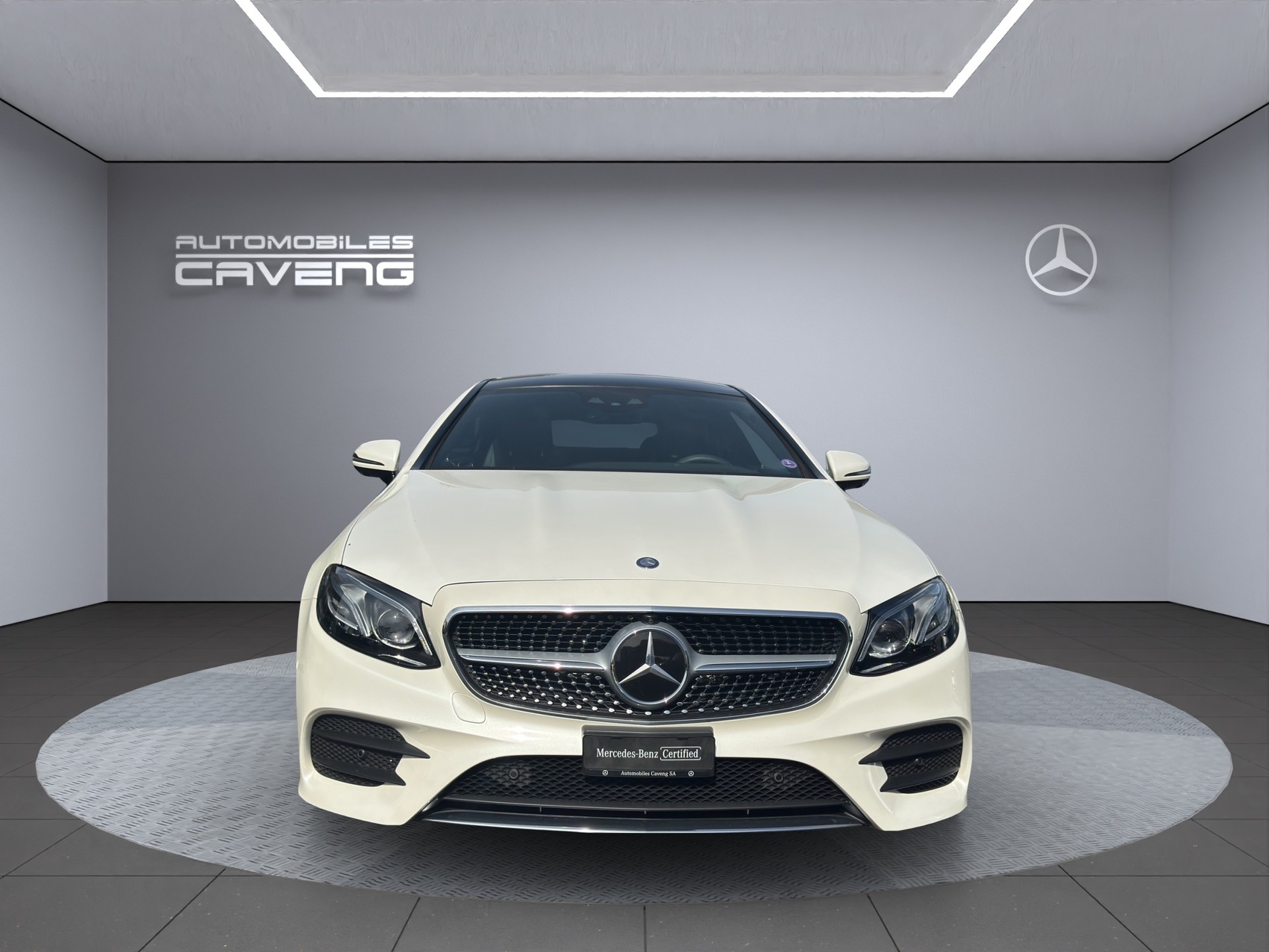 MERCEDES-BENZ E 200 Coupé AMG Line 9G-Tronic-image-7