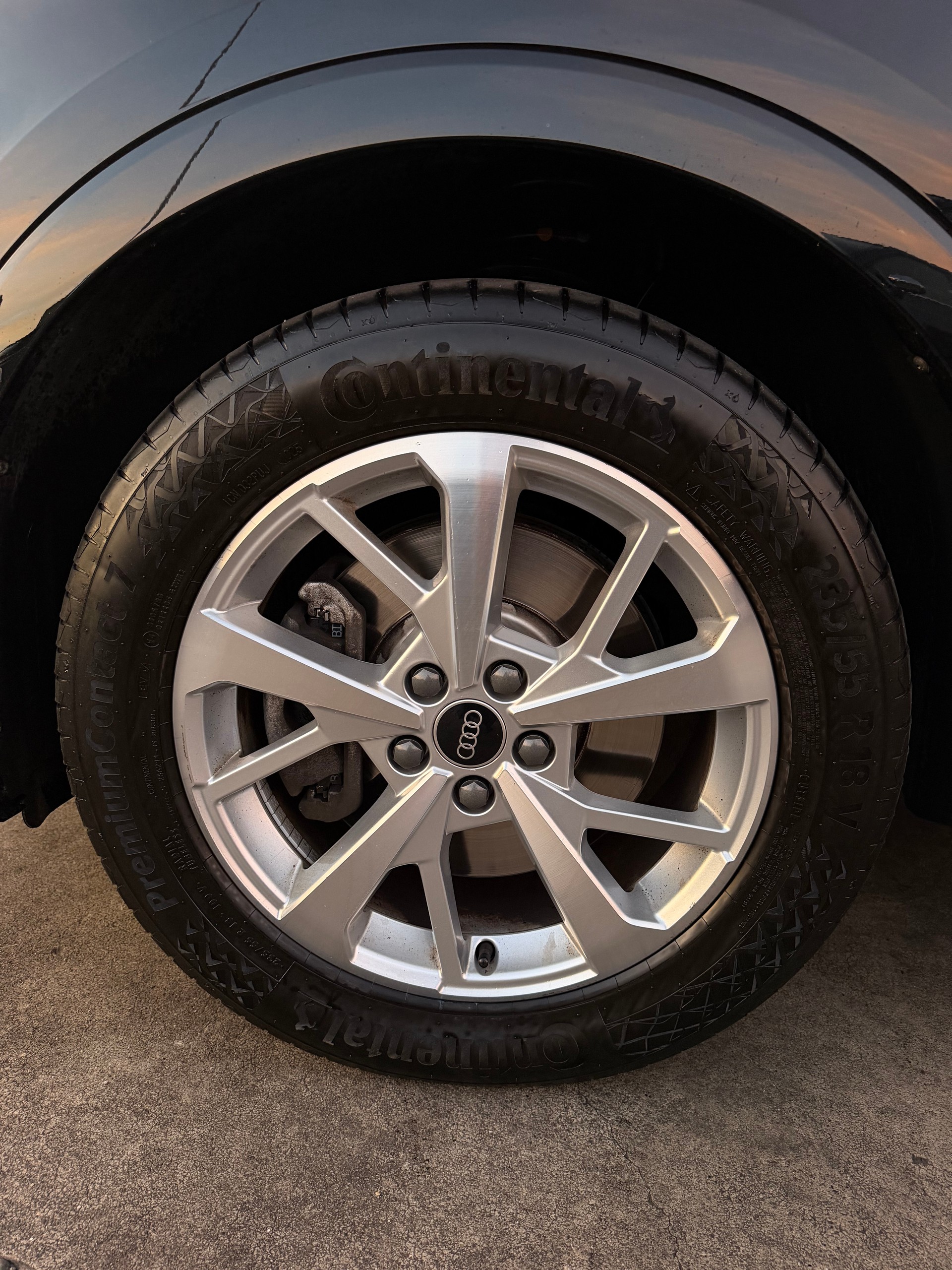 AUDI Q3 Sportback 40 TDI S line Attraction quattro S-tronic-image-28