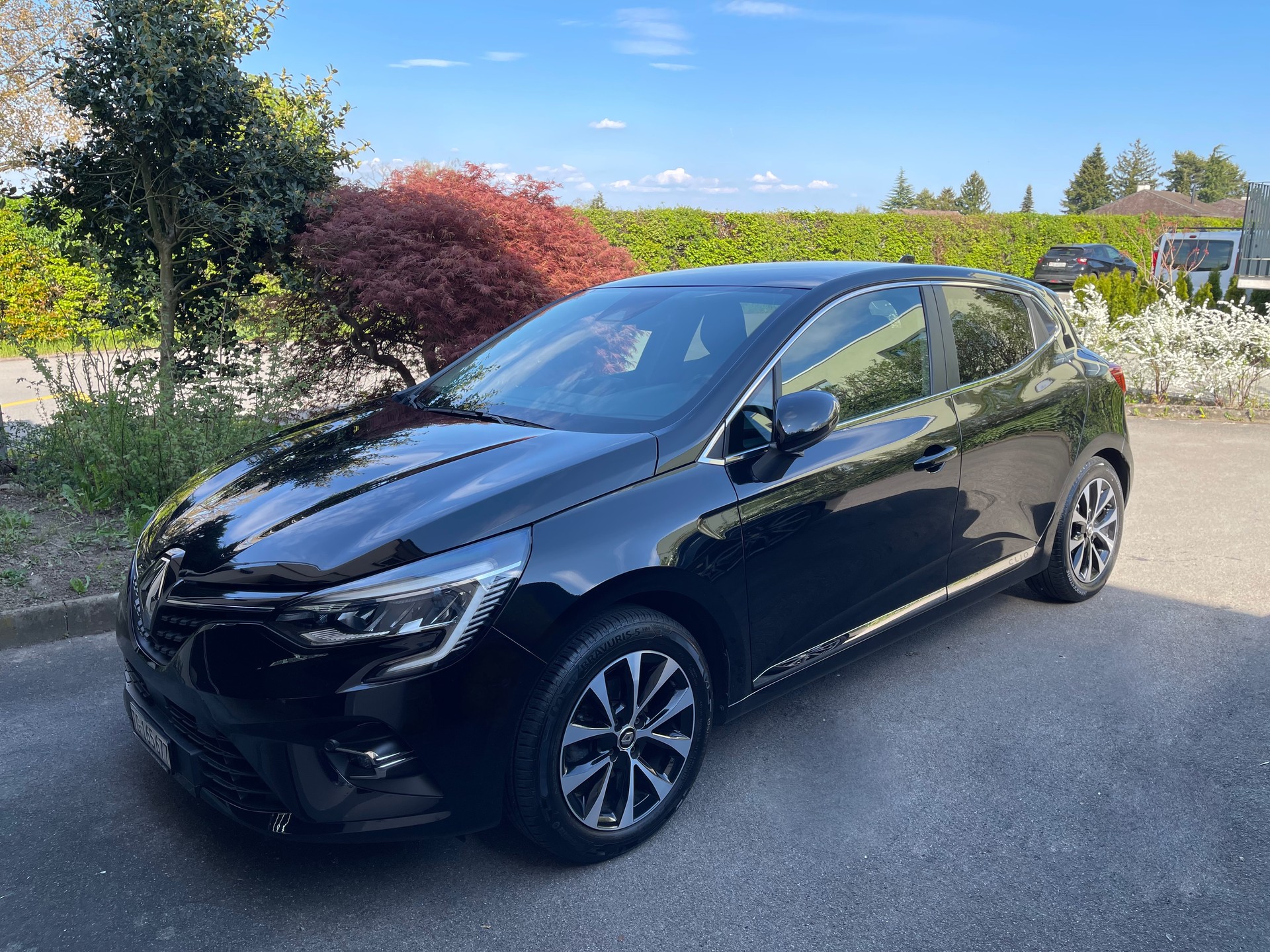 RENAULT 1.0 TCe 100 Intens