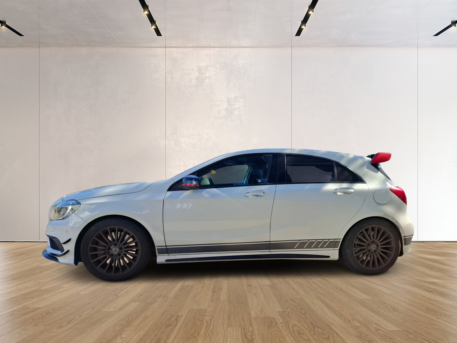 MERCEDES-BENZ A 45 AMG 4Matic Speedshift 7G-DCT-showroom-element-1