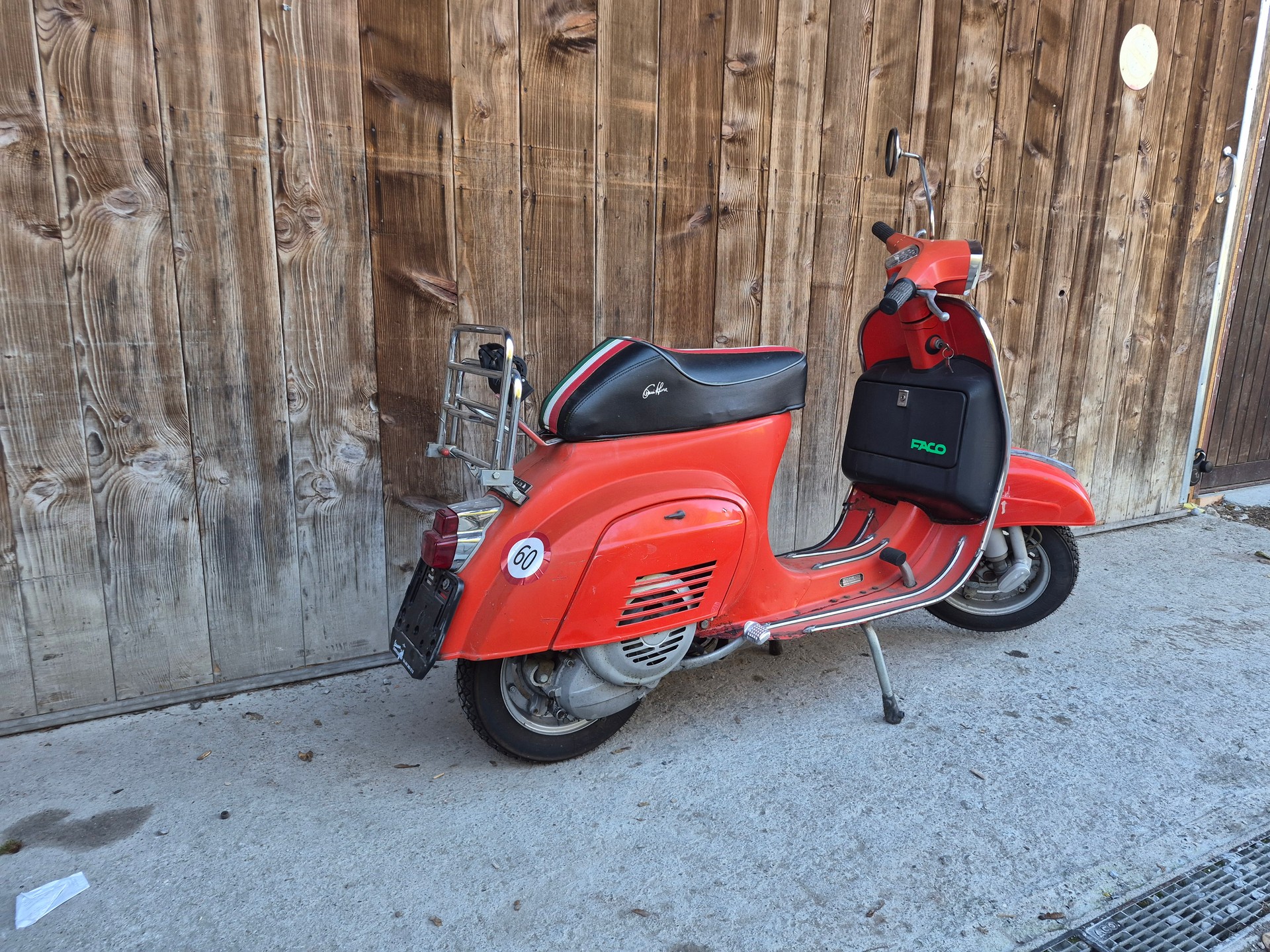 PIAGGIO Vespa 50 Special-image-1