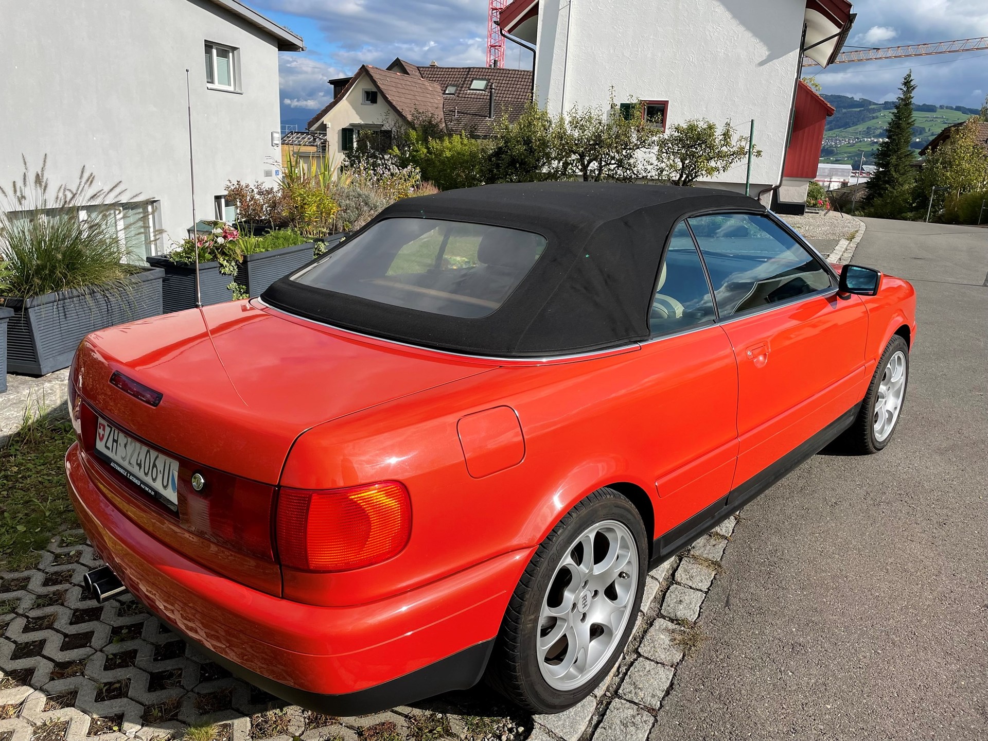 AUDI Cabriolet 2.6 E Elégance-image-1