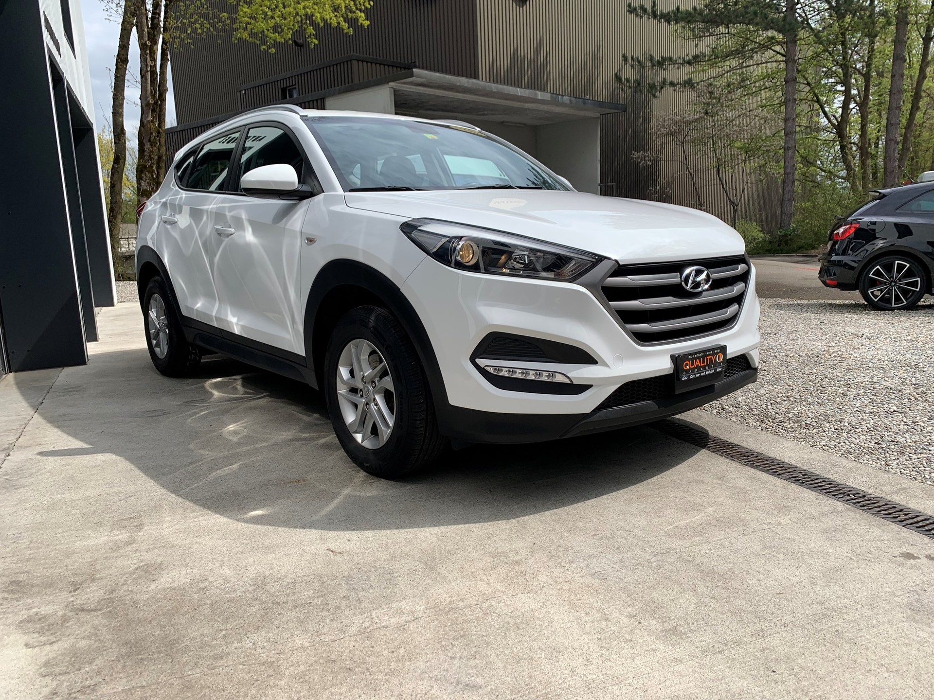 HYUNDAI Tucson 1.7 CRDI Origo 2WD-image-12
