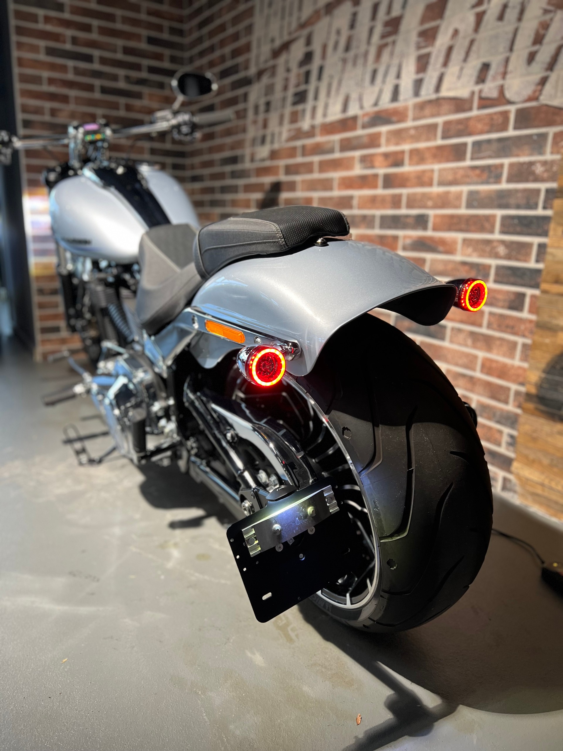 HARLEY-DAVIDSON FXBR Breakout 117-image-4