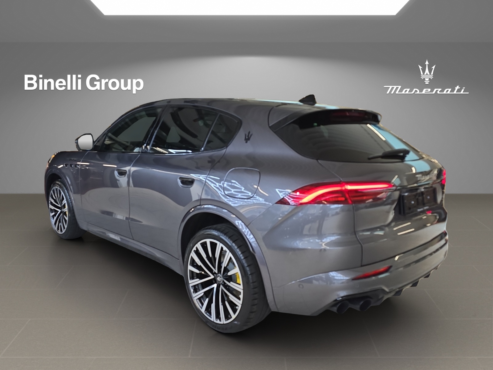 MASERATI Grecale 2.0 MHEV Modena Hybrid Automatica-showroom-element-3