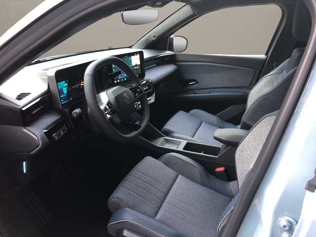 RENAULT R4 E-TECH ELECTRIC techno 150PS Comfort Range-image-4
