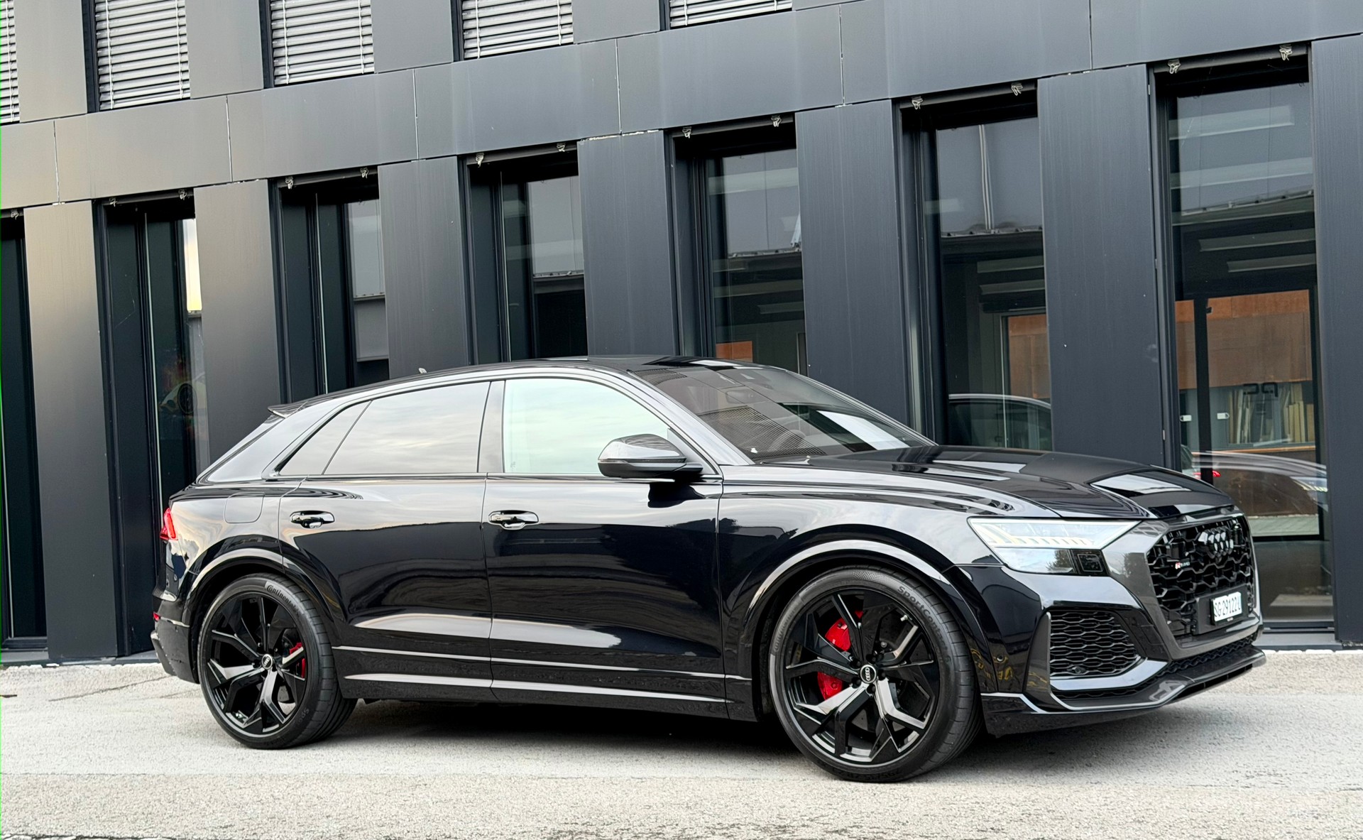 AUDI RSQ8 quattro tiptronic ♦️740 PS ABT*AKRAPOVIC AUSPUFF*VOLLAUSSTATTUNG♦️-showroom-element-1