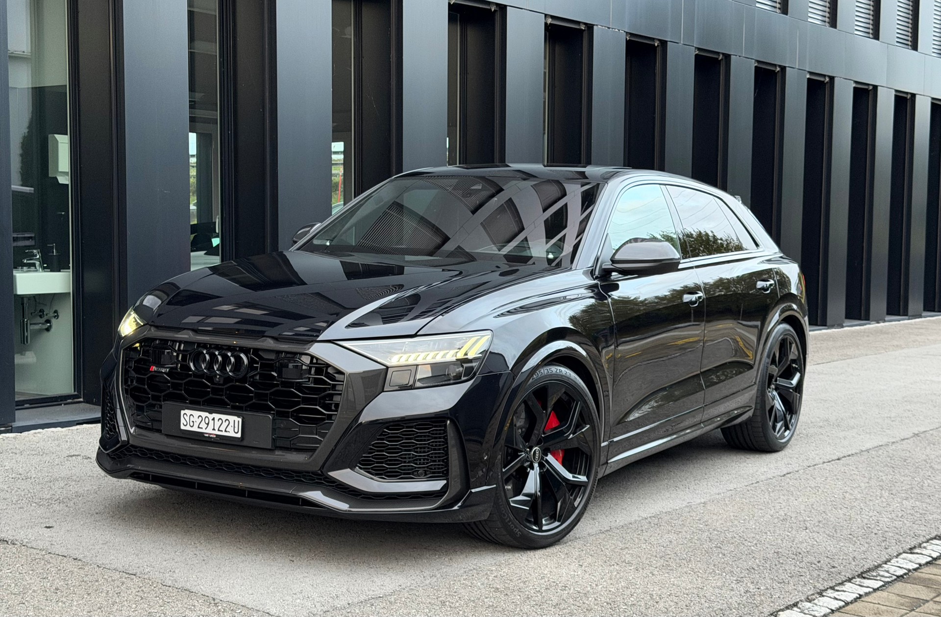 AUDI RSQ8 quattro tiptronic ♦️740 PS ABT*AKRAPOVIC AUSPUFF*VOLLAUSSTATTUNG♦️