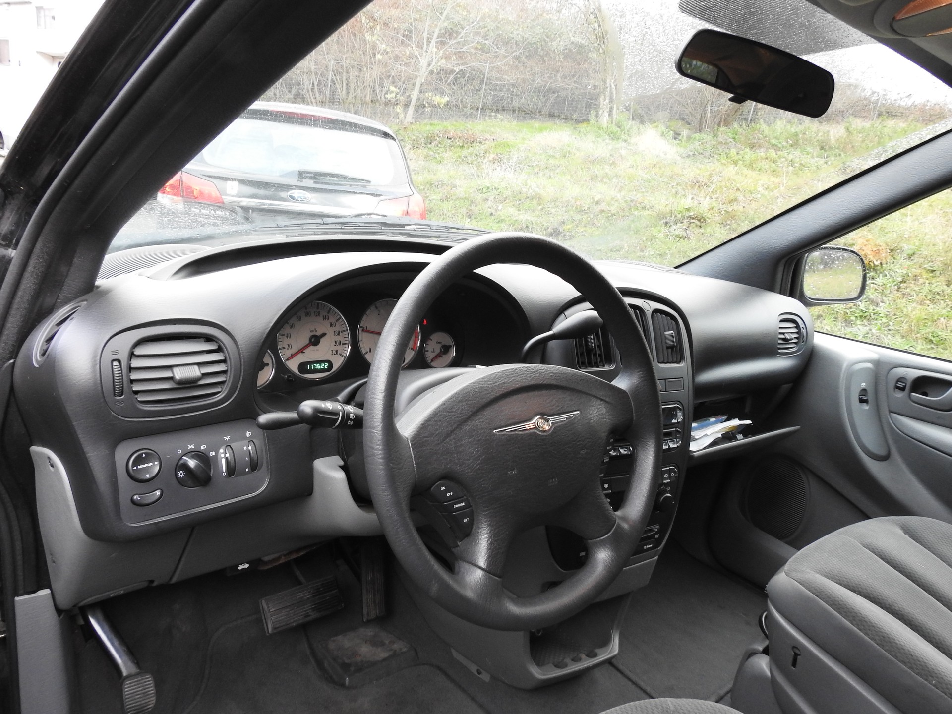 CHRYSLER Voyager 2.8 CRD SE Automatic-image-9