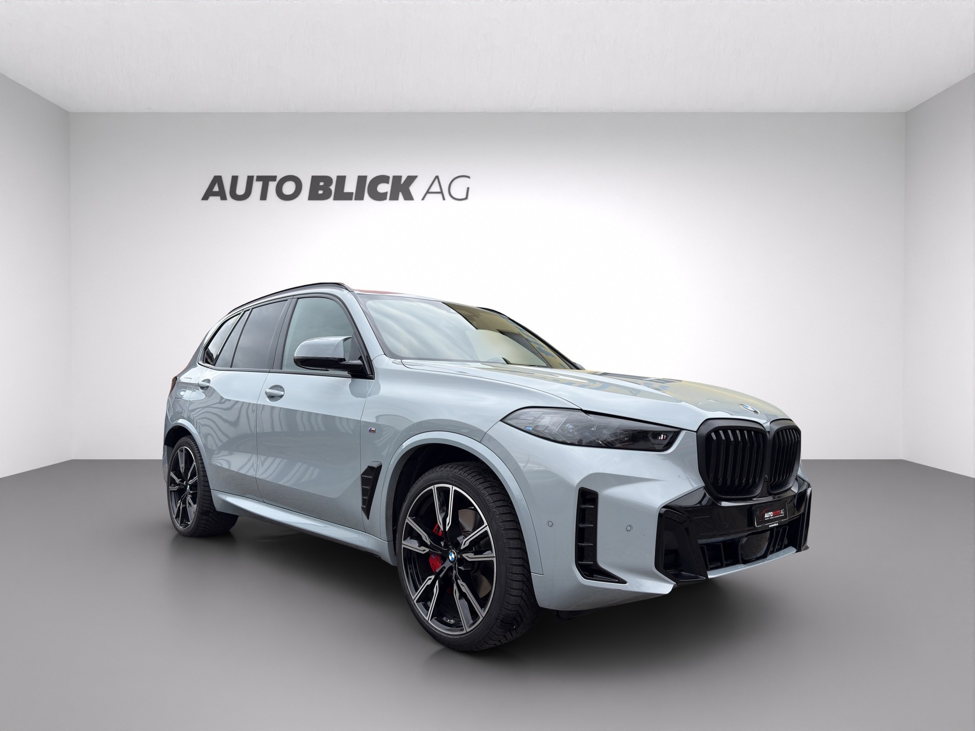 BMW X5 xDrive 48V 40d M Sport Pro Steptronic-showroom-element-1