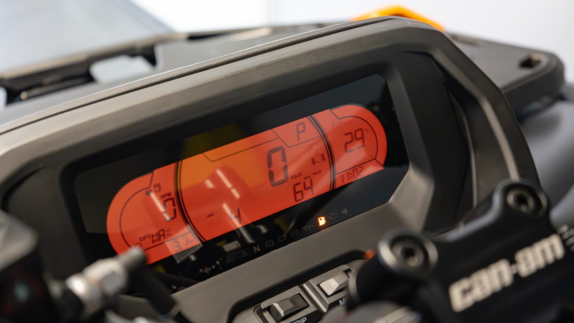 CAN-AM Outlander 1000R MAX X-TP-image-7