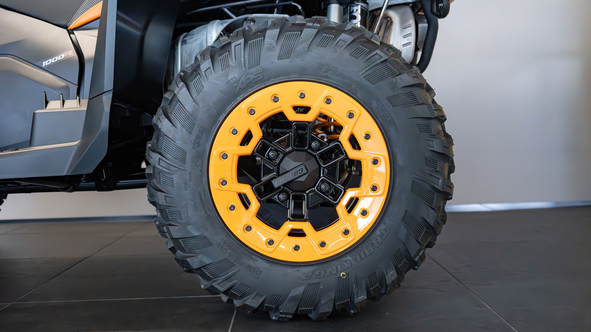 CAN-AM Outlander 1000R MAX X-TP-image-12