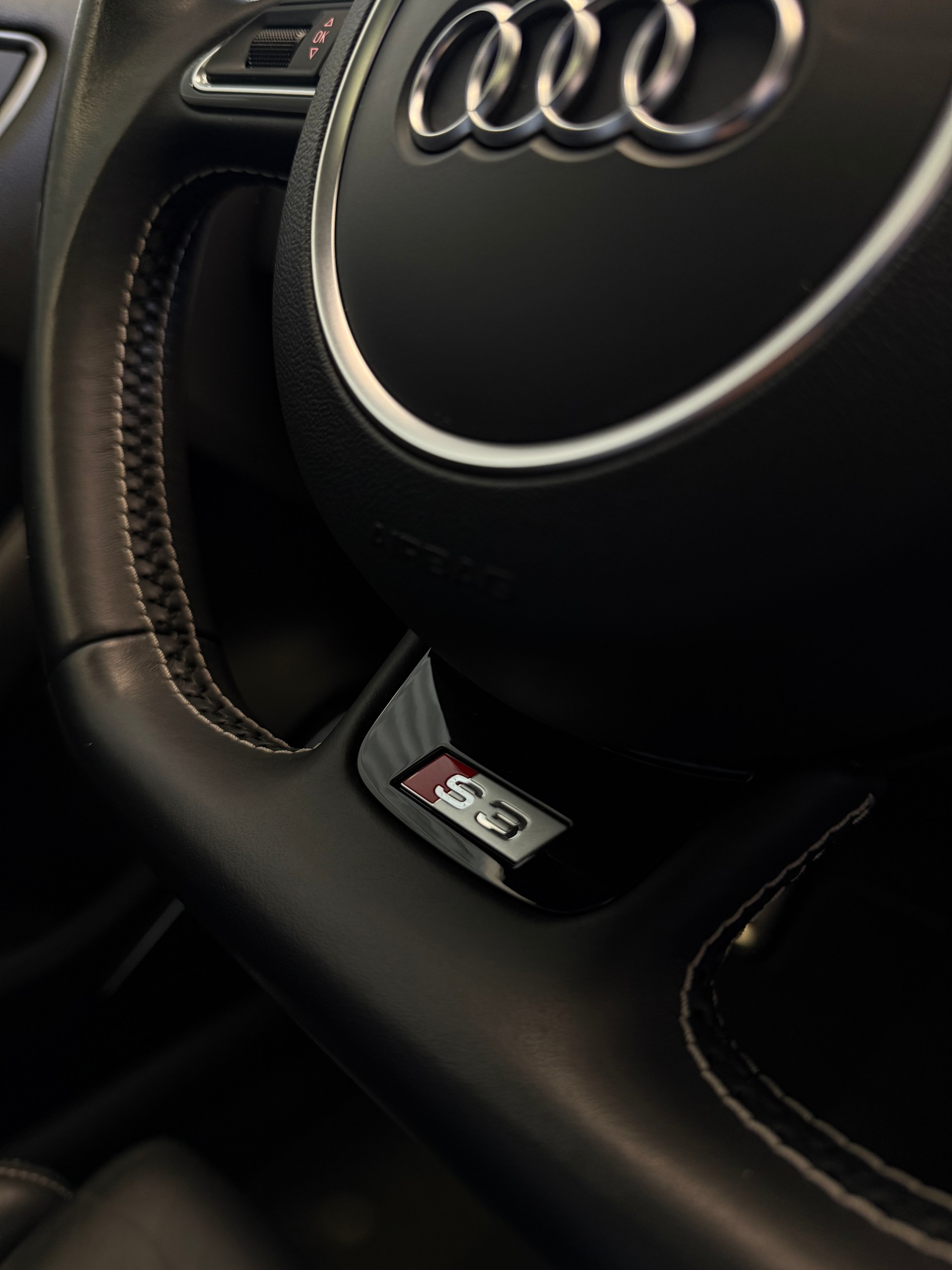 AUDI S3 Sportback 2.0 TFSI quattro S-tronic-image-19