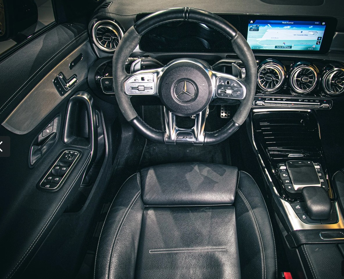 MERCEDES-BENZ CLA Shooting Brake 35 AMG 4Matic 7G-DCT-image-5