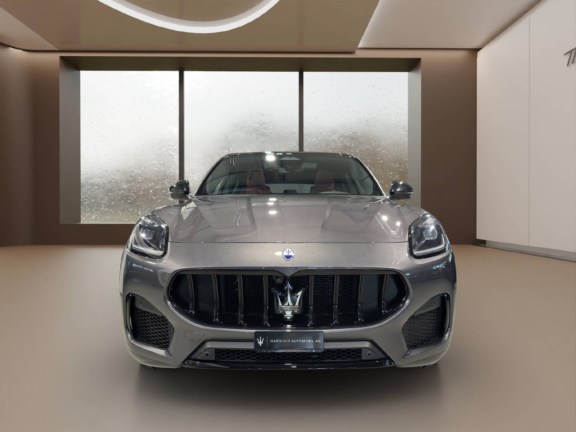 MASERATI Grecale 2.0 Hybrid Modena-showroom-element-1