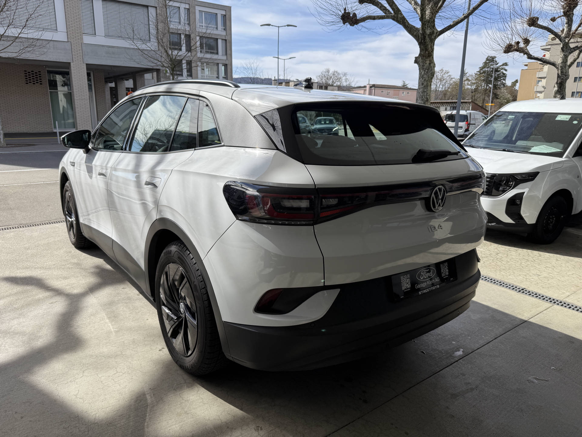 VW ID.4 Pure Performance-showroom-element-2