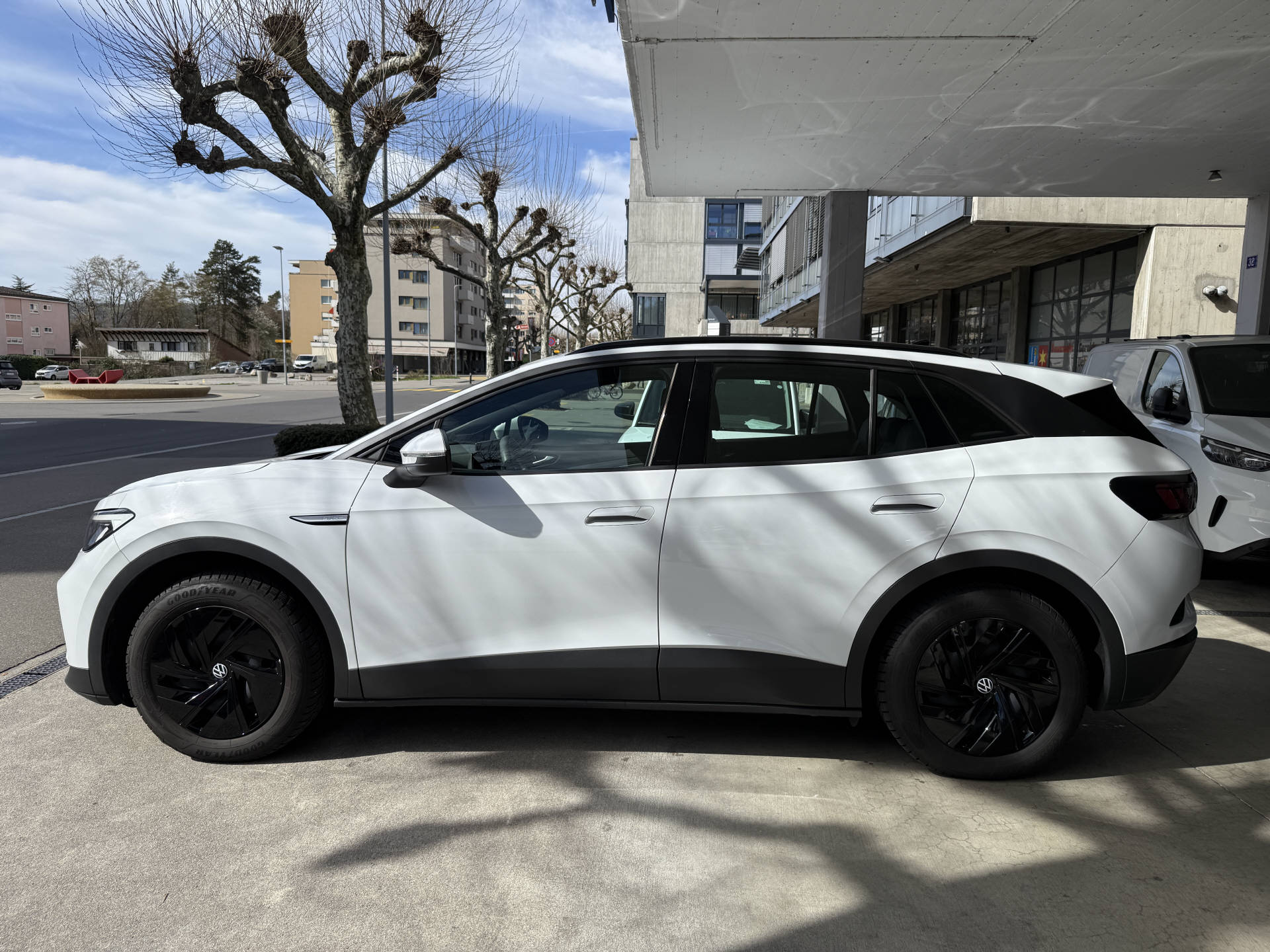 VW ID.4 Pure Performance-showroom-element-1