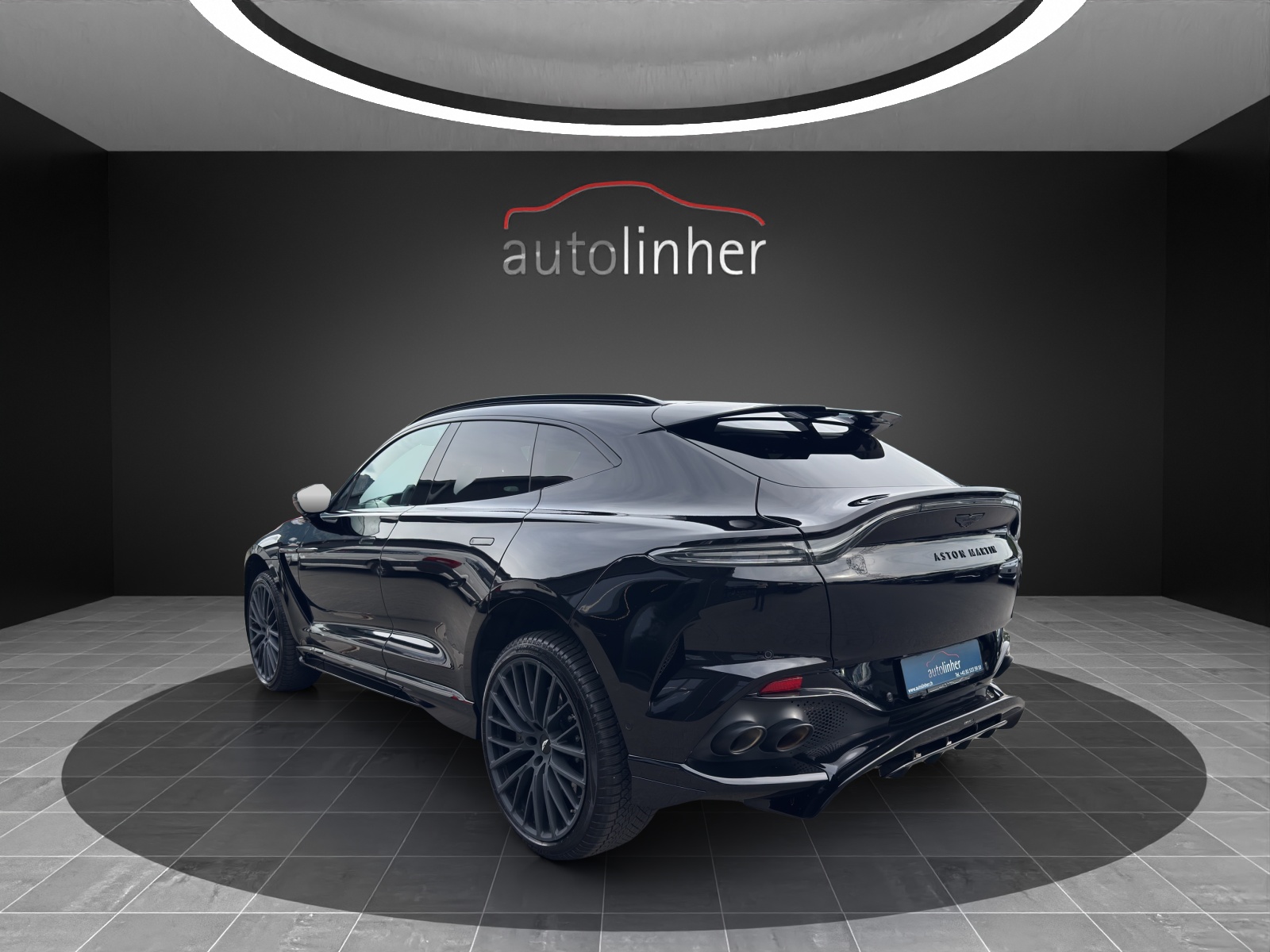 ASTON MARTIN DBX 707 4.0 V8-showroom-element-2