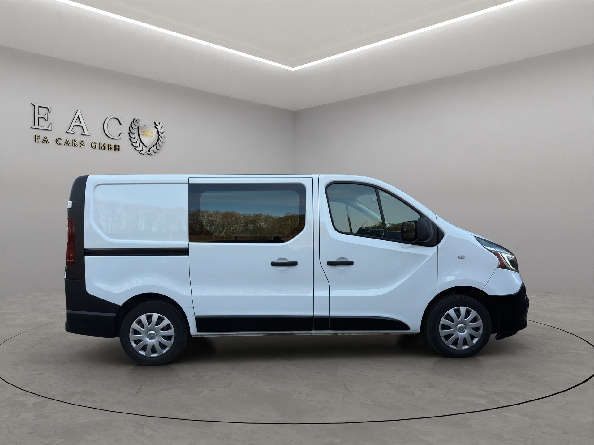 RENAULT Trafic 2.0 Energy dCi 120 3.0t Business L1H1-image-5