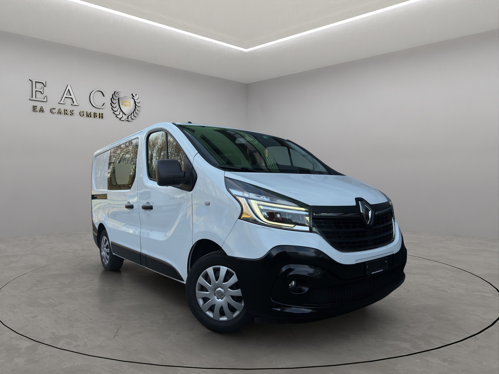 RENAULT Trafic 2.0 Energy dCi 120 3.0t Business L1H1-image-6
