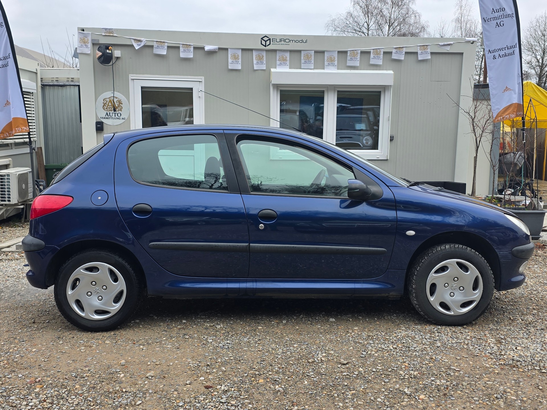 PEUGEOT 206 1.4 XT-image-6