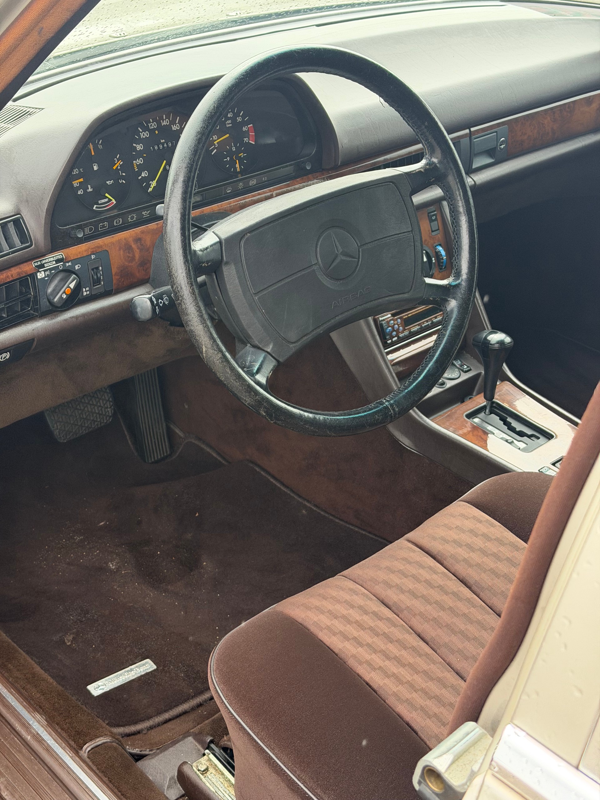 MERCEDES-BENZ 420 SE-image-10