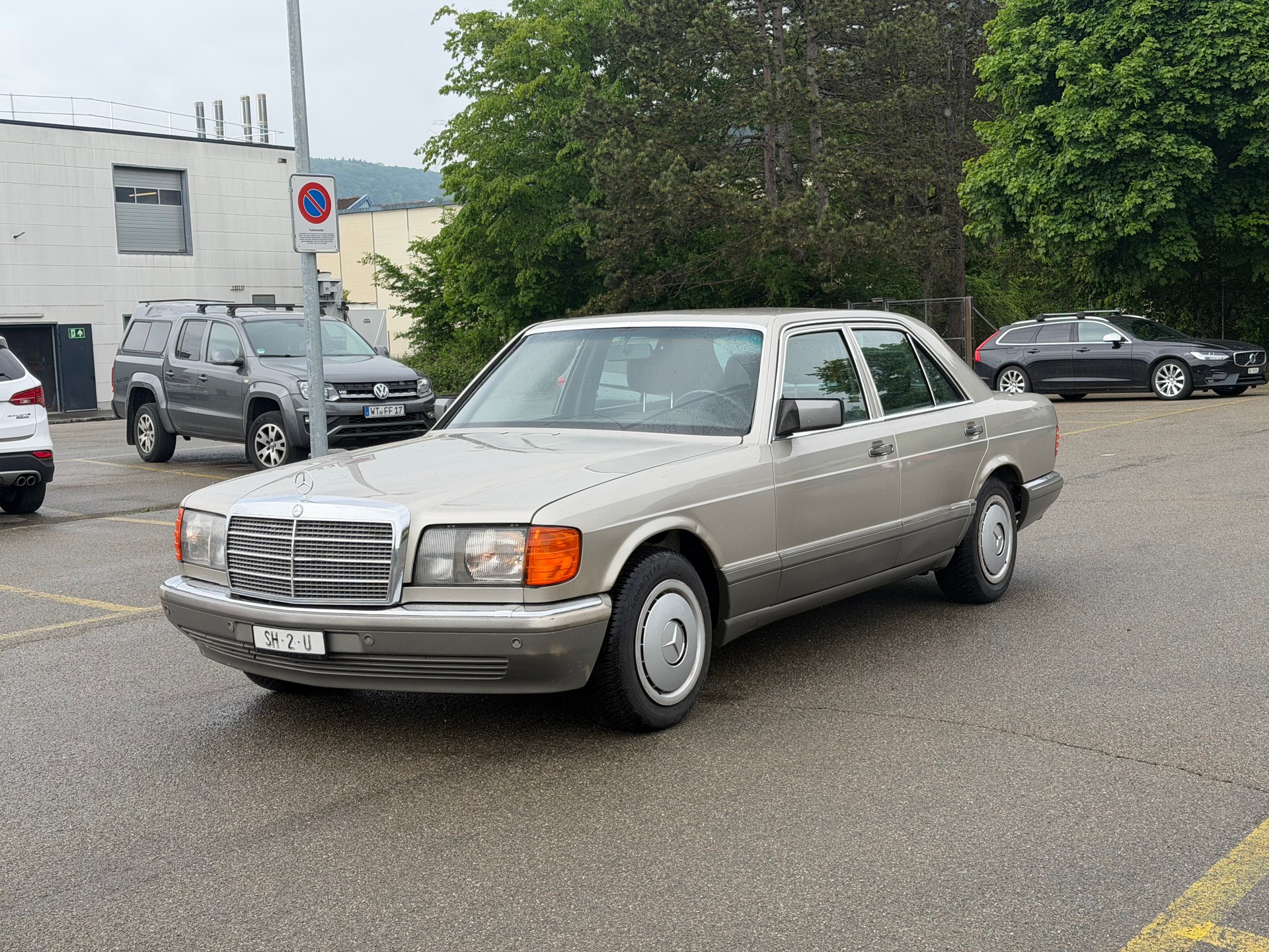 MERCEDES-BENZ 420 SE