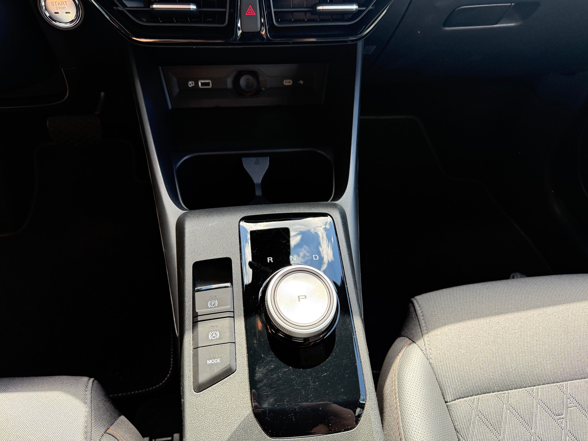 MG 3 1.5 Hybrid Luxury Aut.-image-4