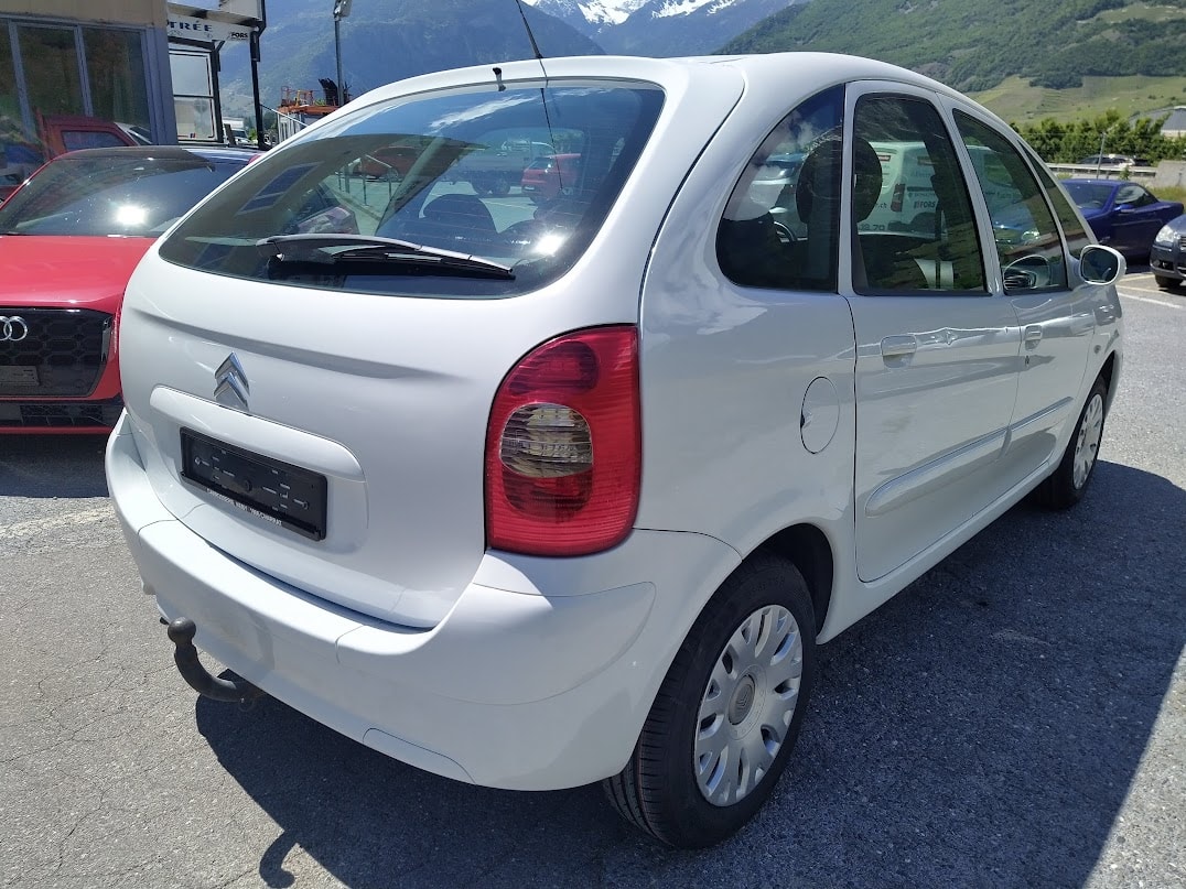 CITROEN 1.6 HDi 110 Exclusive-image-3