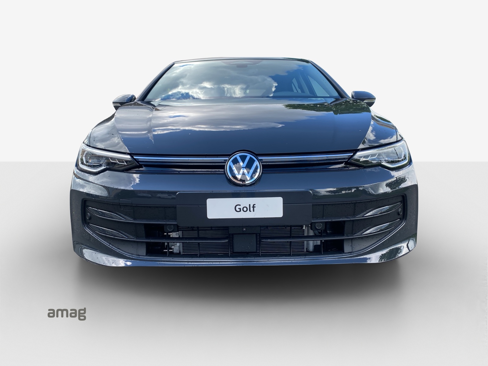 VW Golf 1.5 TSI PHEV Life-image-6
